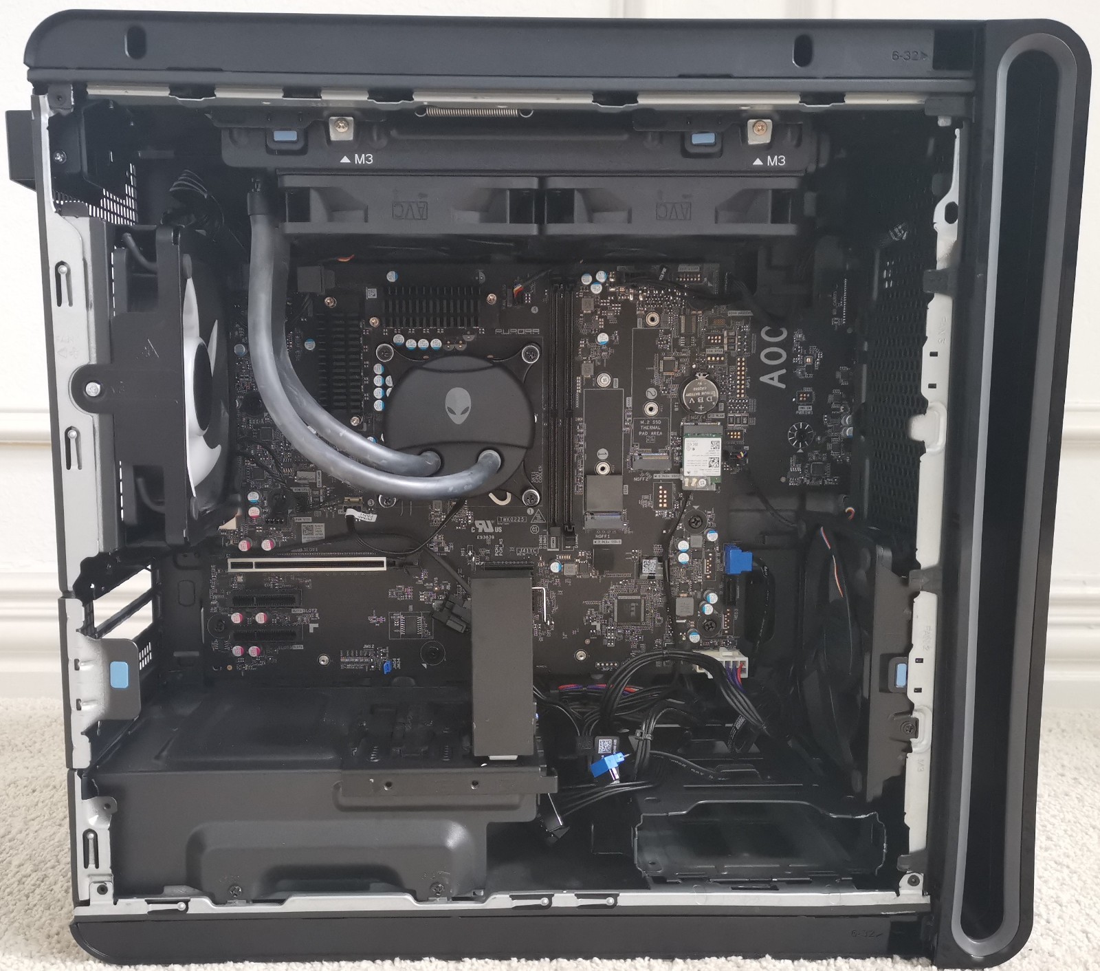 Alienware Aurora R16 Barebones Gaming Desktop: No CPU, No Memory, No SSD, No GPU