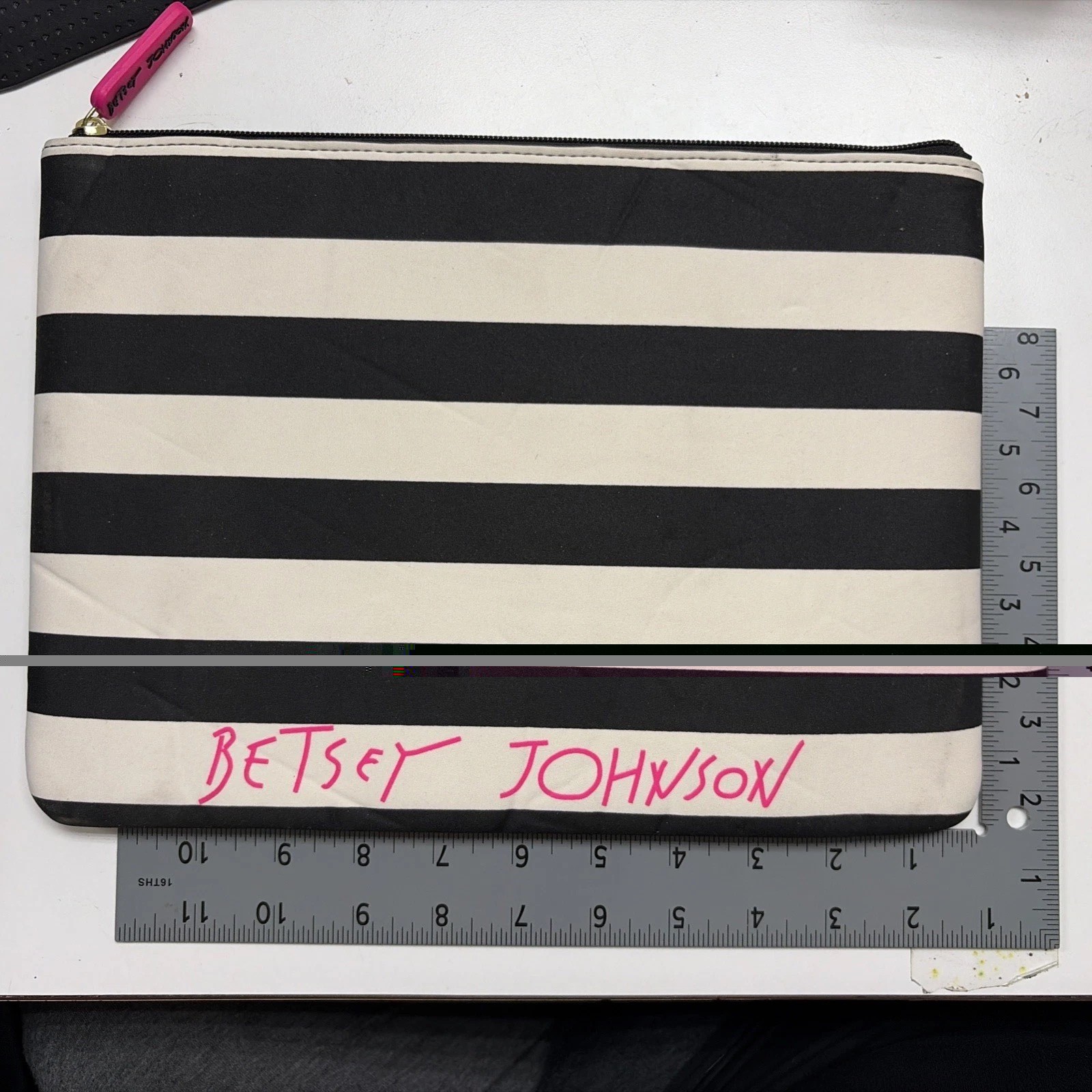 Betsey Johnson iPad Tablet Make-Up Multi Purpose Pouch Bag 12"x8.5" Black White