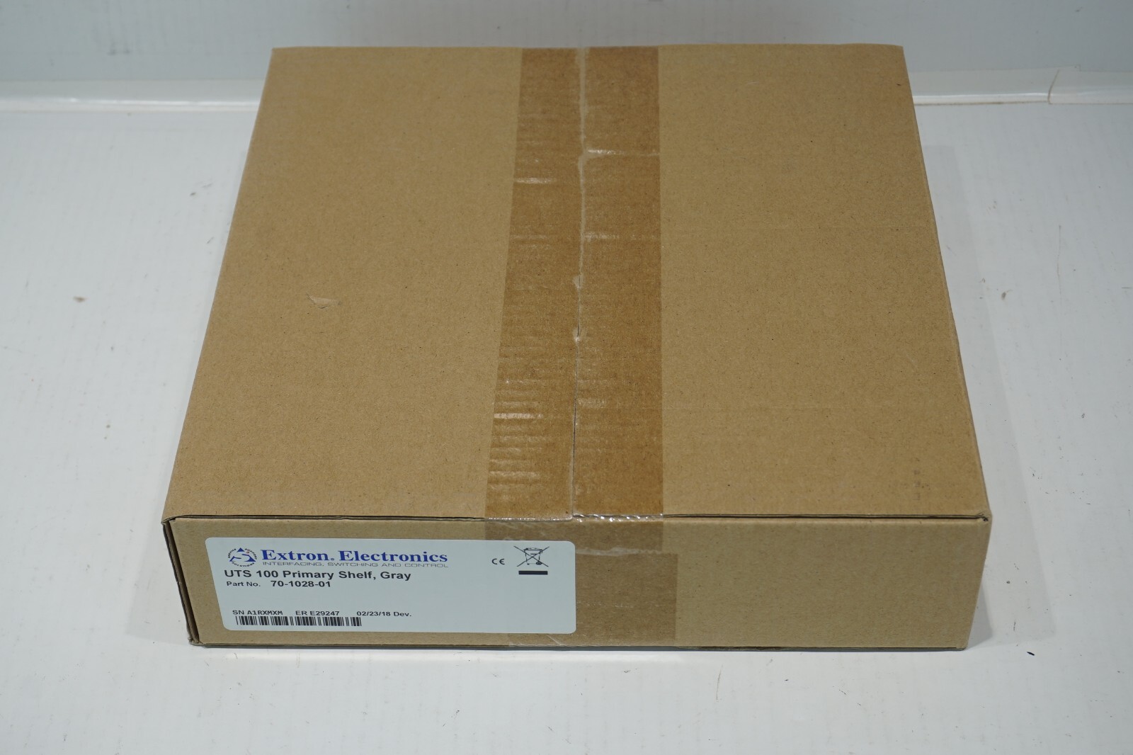 NEW EXTRON UTS 100 PRIMARY UNDER TABLE GRAY SHELF 70-1028-01