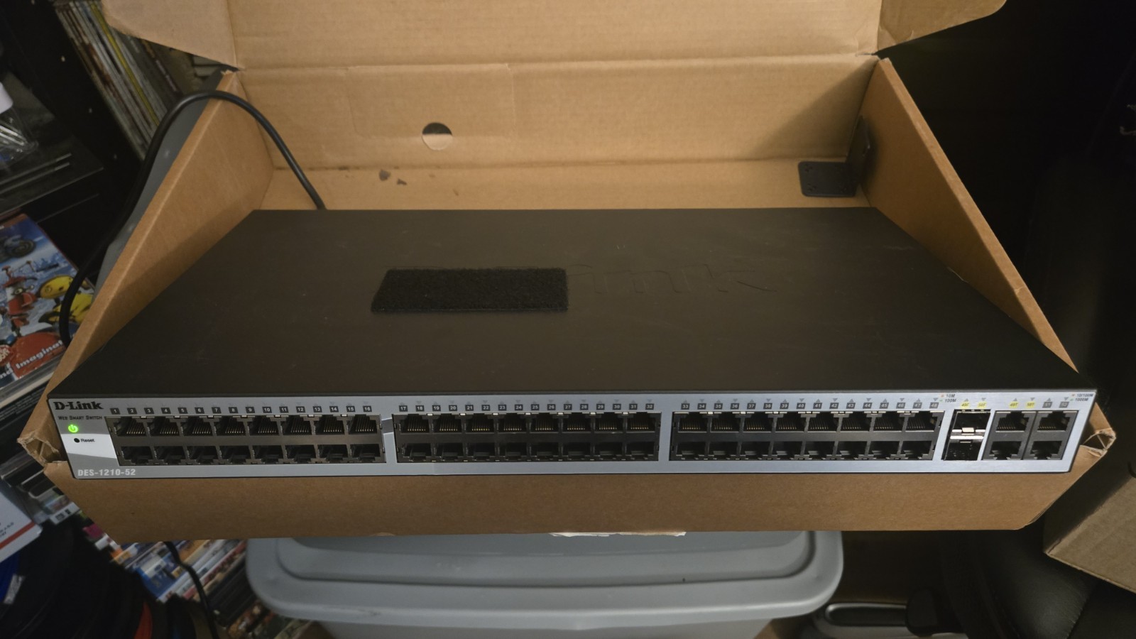 D-Link DES-1210-52 52-Port Web Smart Gigabit Switch Rackmount Tested On