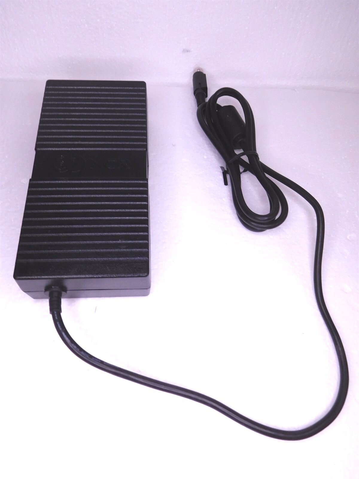 NCR Delta TADP-150AB A 24V 6.25A Power Supply AC Adapter 4-Pin (S4)