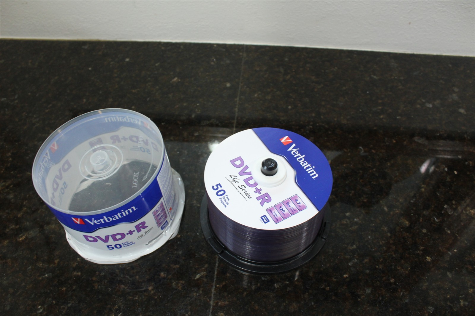 Verbatim DVD+R Blank Disks 4.7GB 16x Speed 120 Minute 50 Count Package