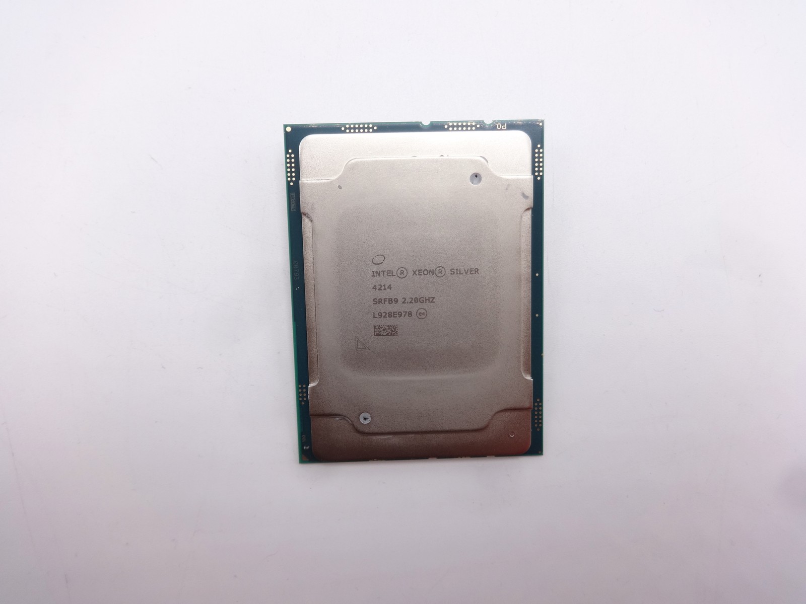 Intel SRFB9 Xeon Silver 4214 12C 2.2GHZ/16.5MB Processor