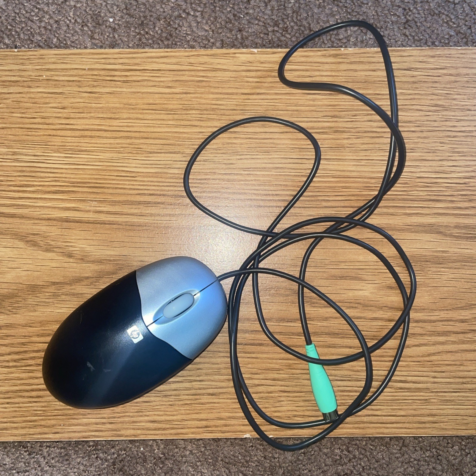 Genuine HP M-SBF96 Silver/Black Three Button PS/2 Optical Scroll Wheel Mouse