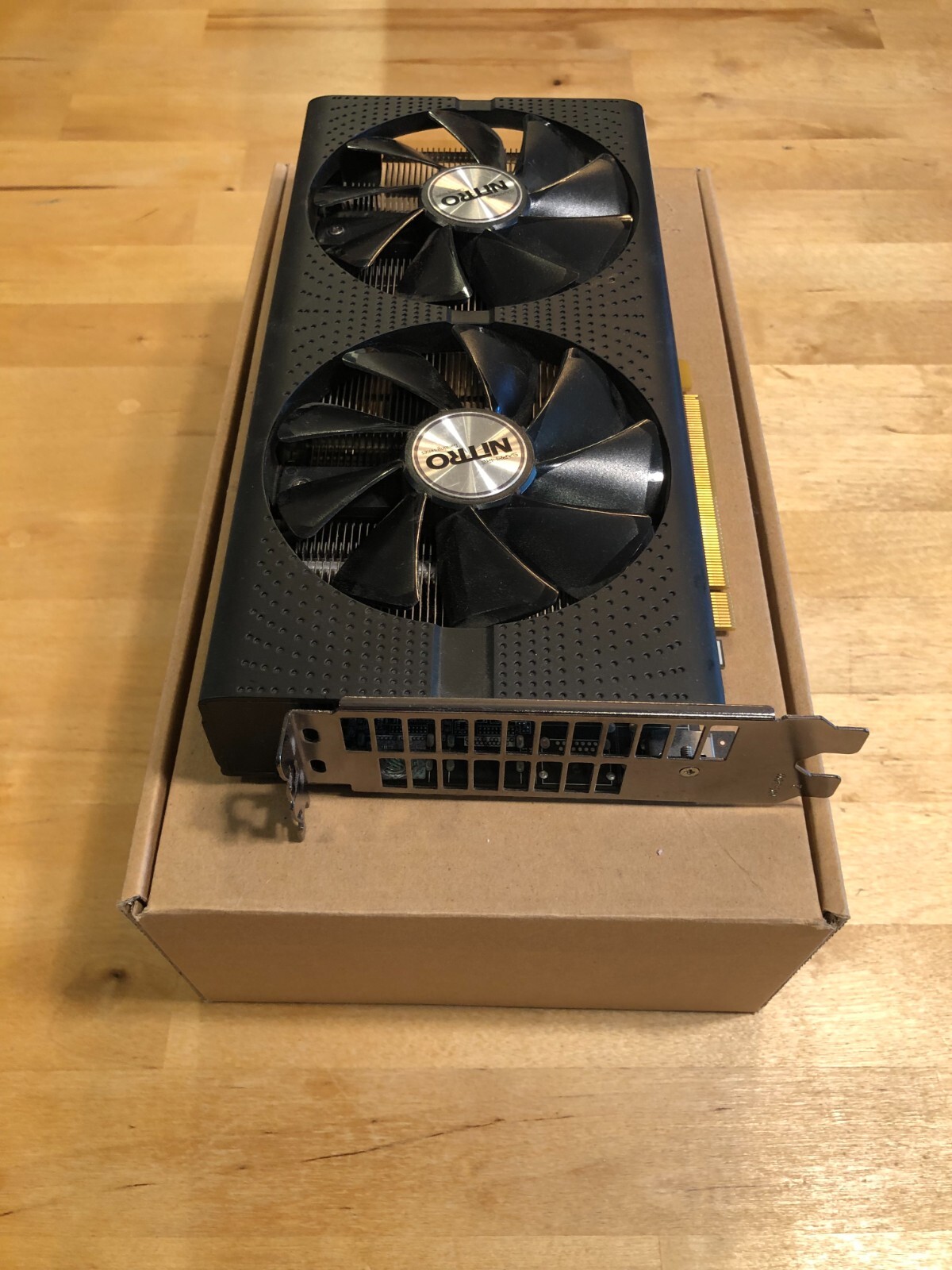 Sapphire Radeon RX 470 8GB GDDR5 GPU - Mining & AI/ML - NITRO Dual Fan-no gaming