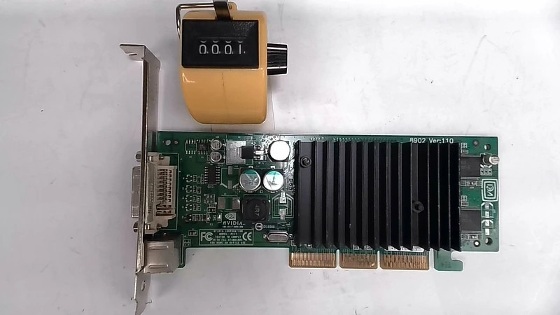 CN-0G0169-69702 nvidia 64MB agp video card with S-VIDEO and dvi outputs