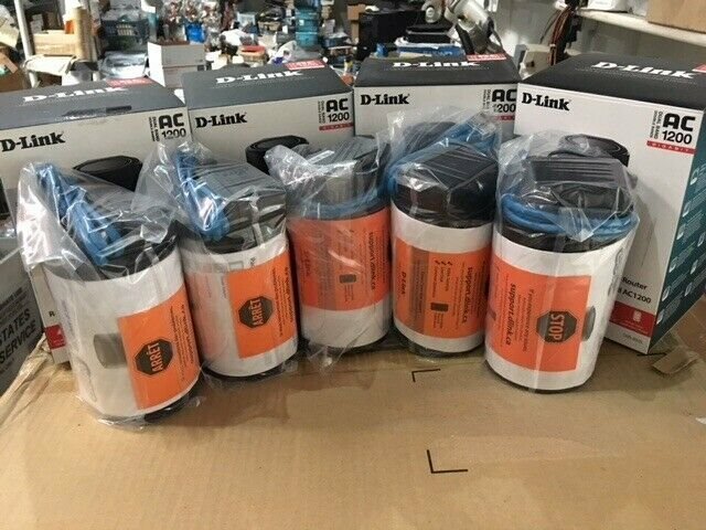 NEW***LOT of 5***D-Link DIR-850L AC1200 Dual-Band Gigabit Wireless Cloud Router