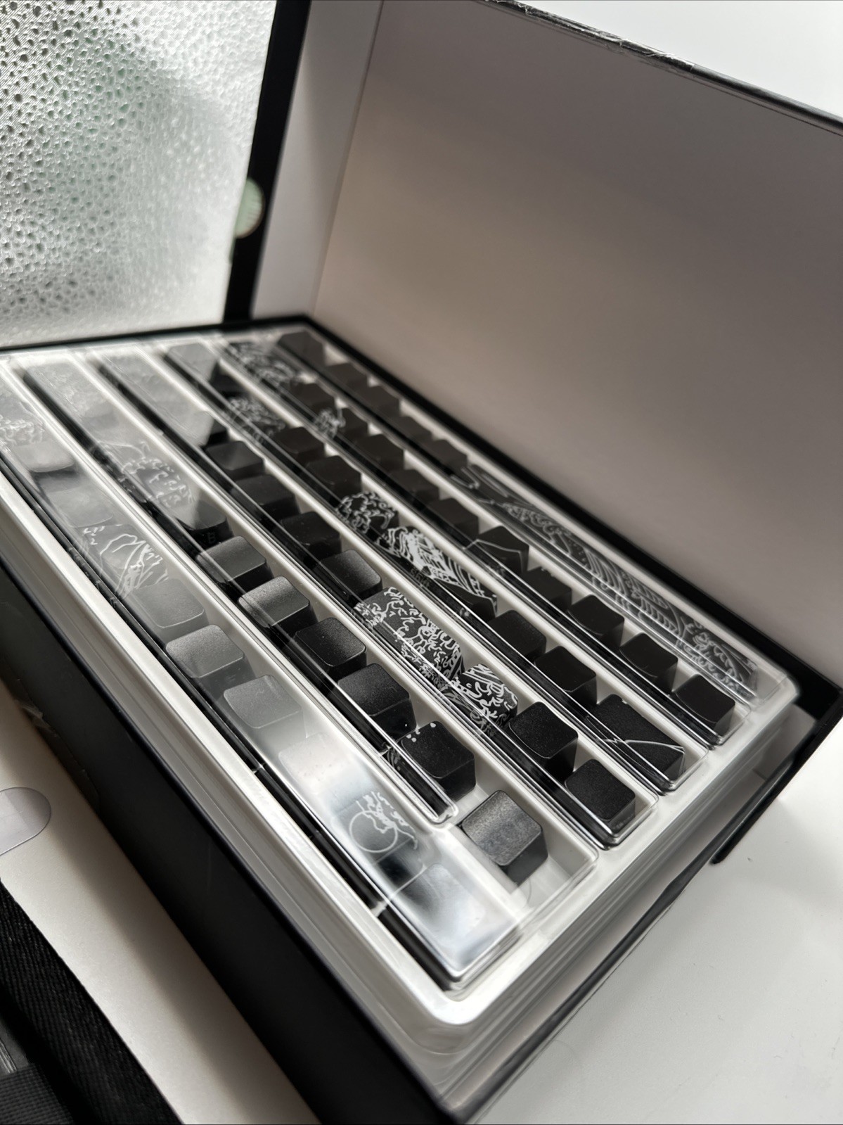 HITIME XVX Shine Through Keycaps with IMD Tech
