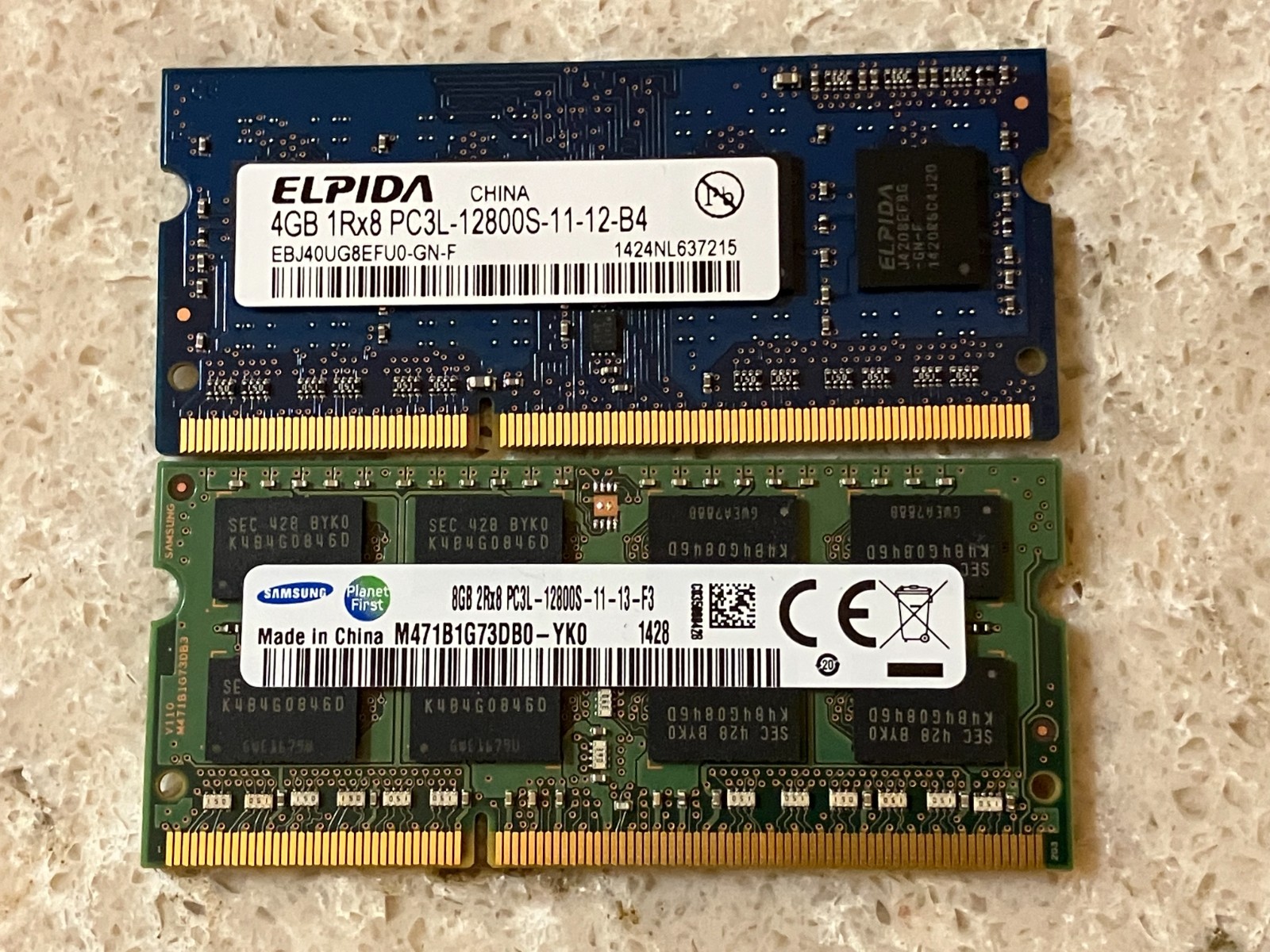 Gently Used Samsung and Elpida 12GB PC3L-12800S-11 Notebook Ram Kit