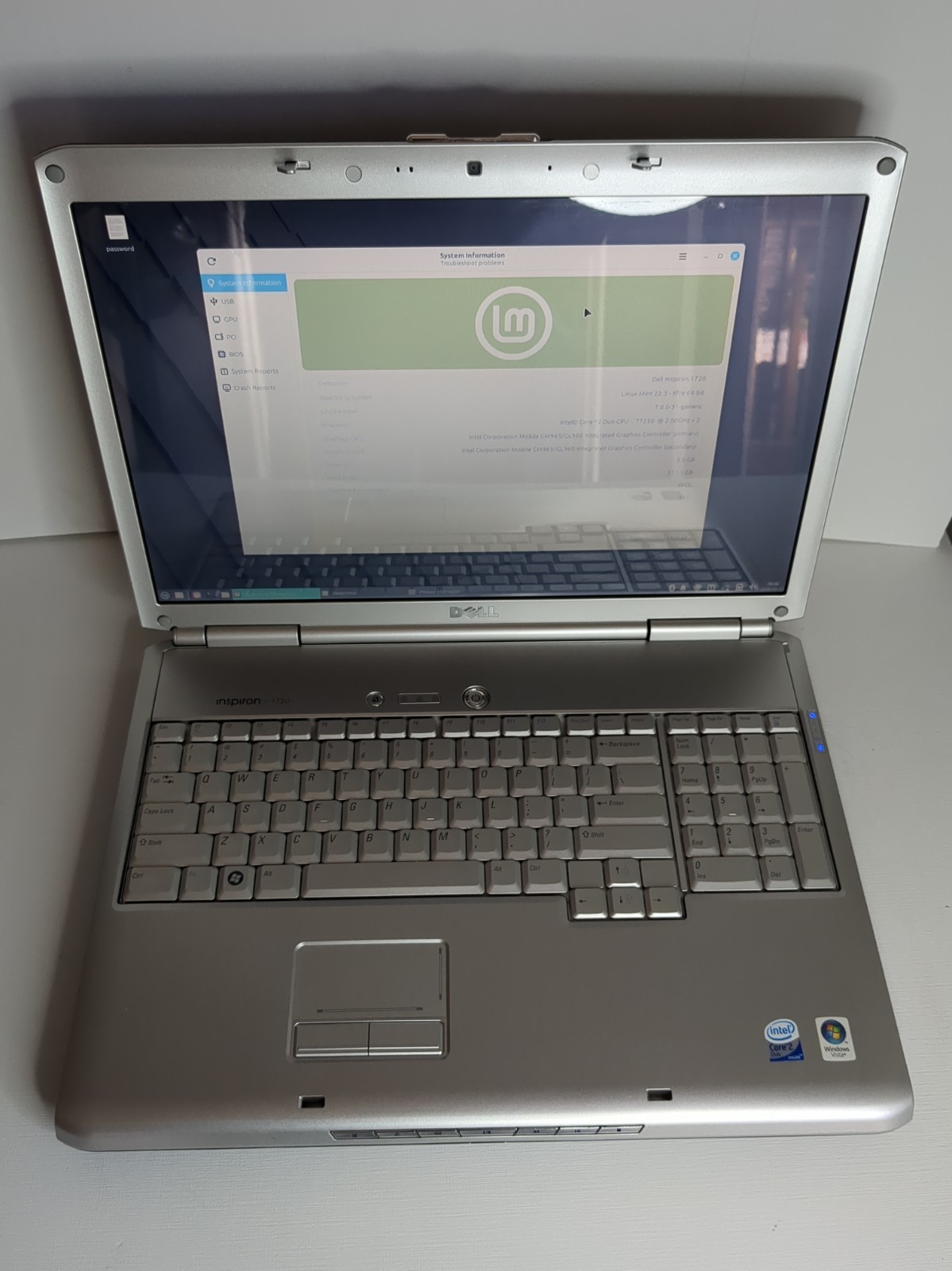 Dell Inspiron 1720 Laptop 250GB /3GB Linux Mint OS 22.3. Dual Core 2
