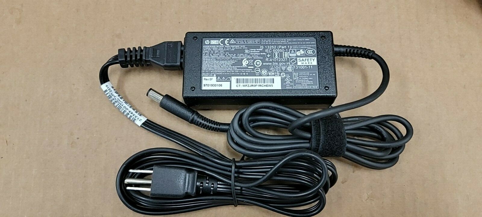 10pcs Genuine HP Laptop Charger   902990-001 751889-001 65W 19.5V 3.33A