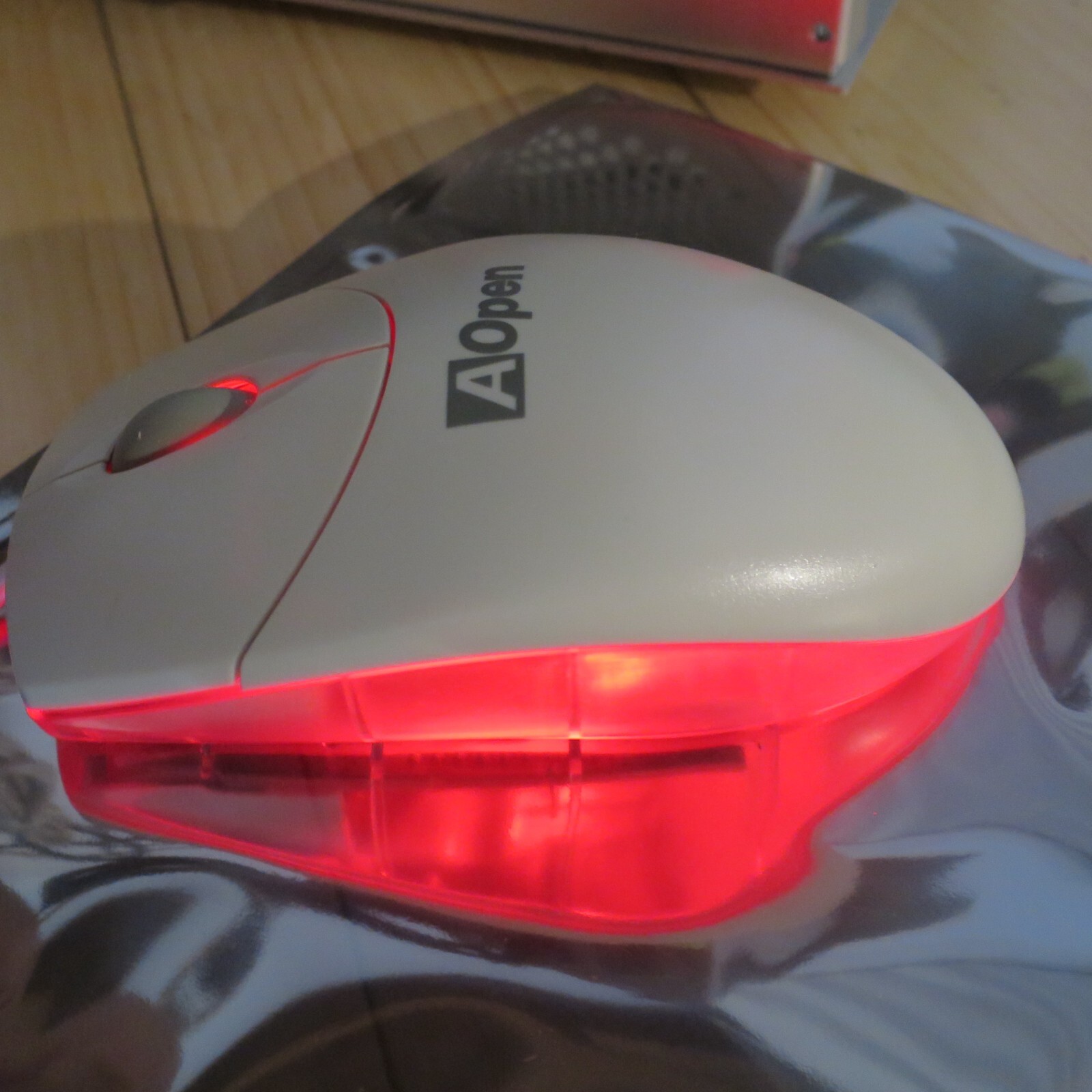Logitech AOpen USB Optical Mouse M-BJ69 Bright Red Light Wired Scroll -Tested 03