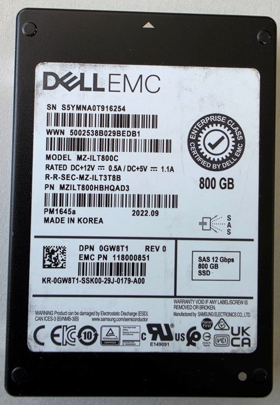 DELL EMC SAMSUNG 2.5" 800GB SAS 12Gbps SSD MZILT800HBHQAD3 0GW8T1
