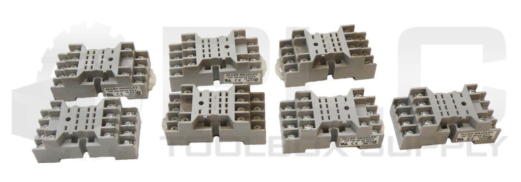 LOT OF 7 ALLEN BRADLEY 700-HN128 /B RELAY BASE SOCKET 7A 300V