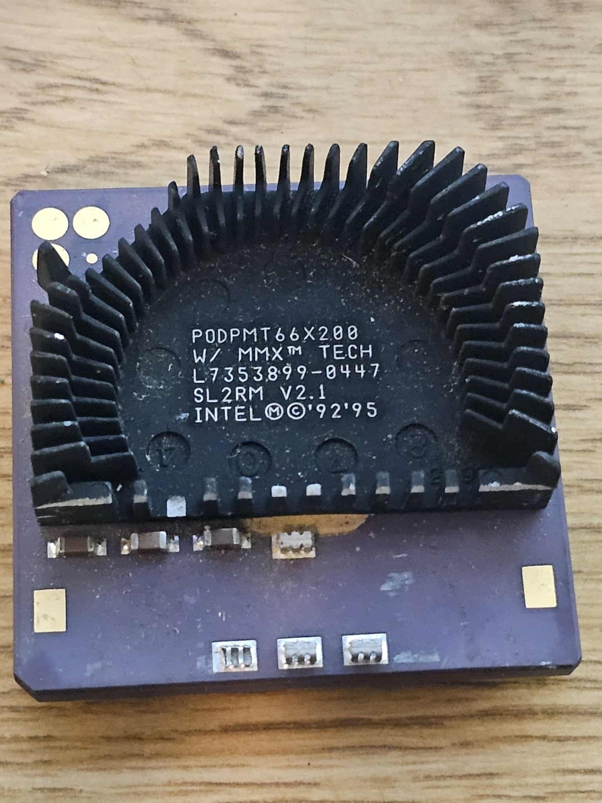Vintage Intel Pentium MMX Overdrive CPU 200MHz PODPMT66X200 SL2RM - Tech Special