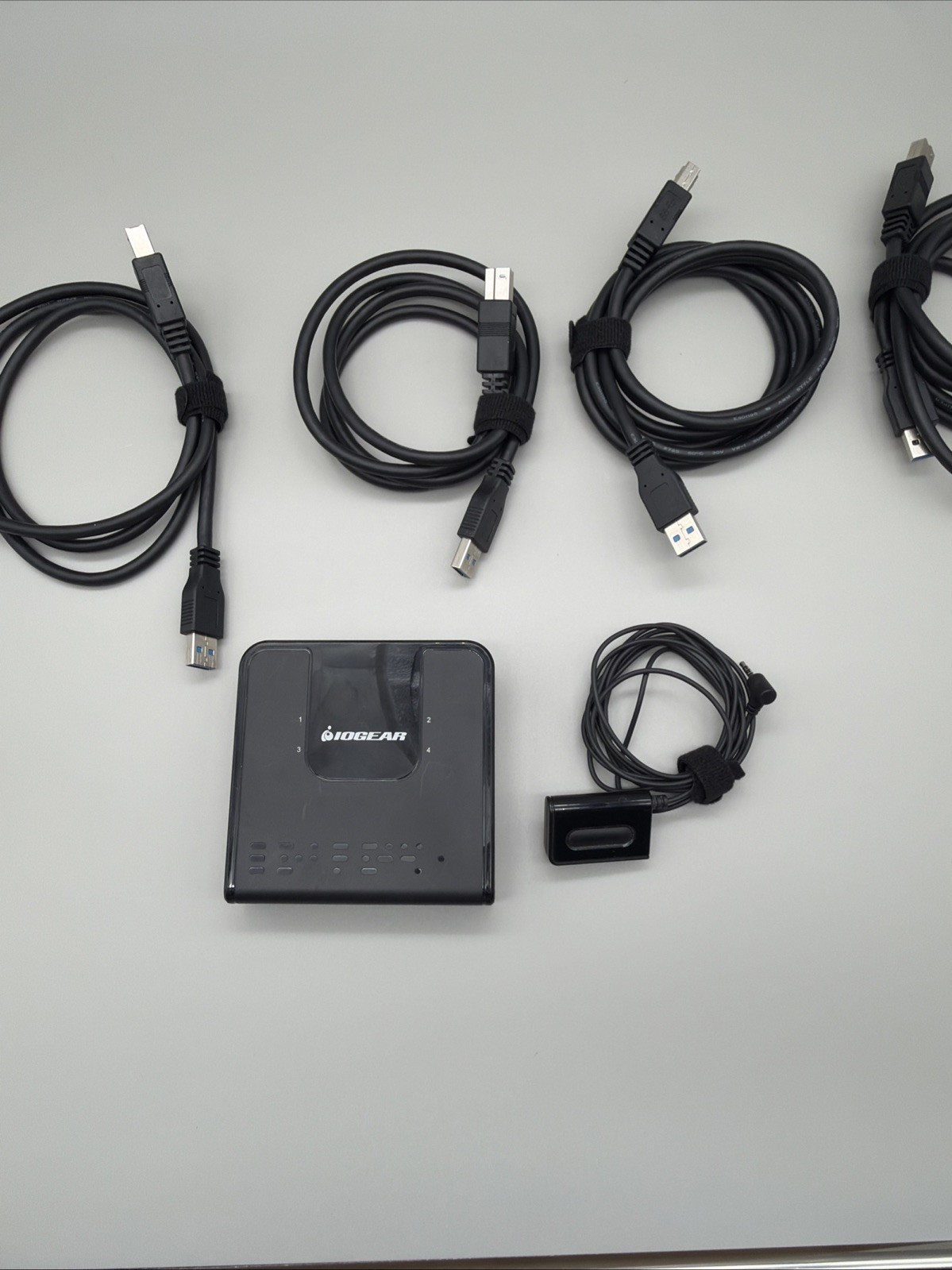 Io Gear Gus434 USB 3.0 Sharing Switch 4 Port