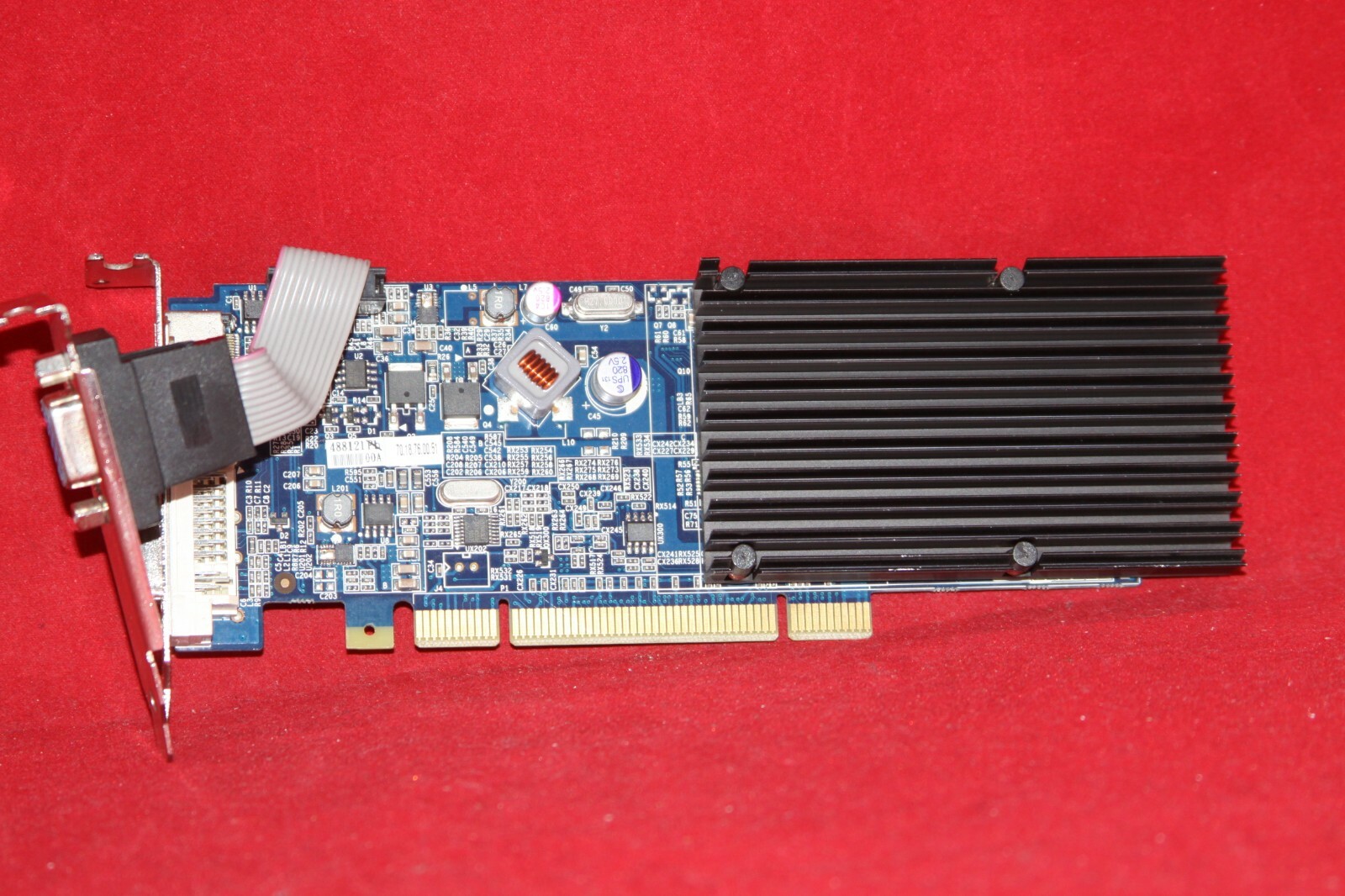  Low Profile, PNY GeForce 8400GS DDR3 512MB, PCI Graphics Card. (VCG84512D3SPPB)