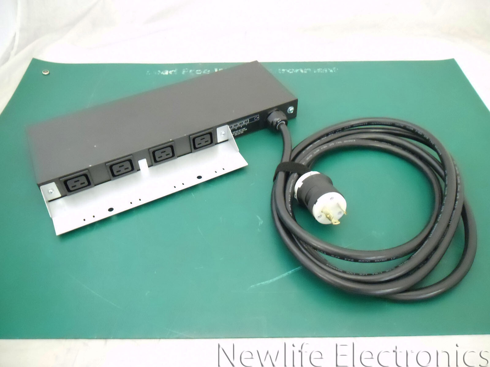 HP 417580-D71 24A Power Distribution Unit (4 x C19 Outlets) 228481-002