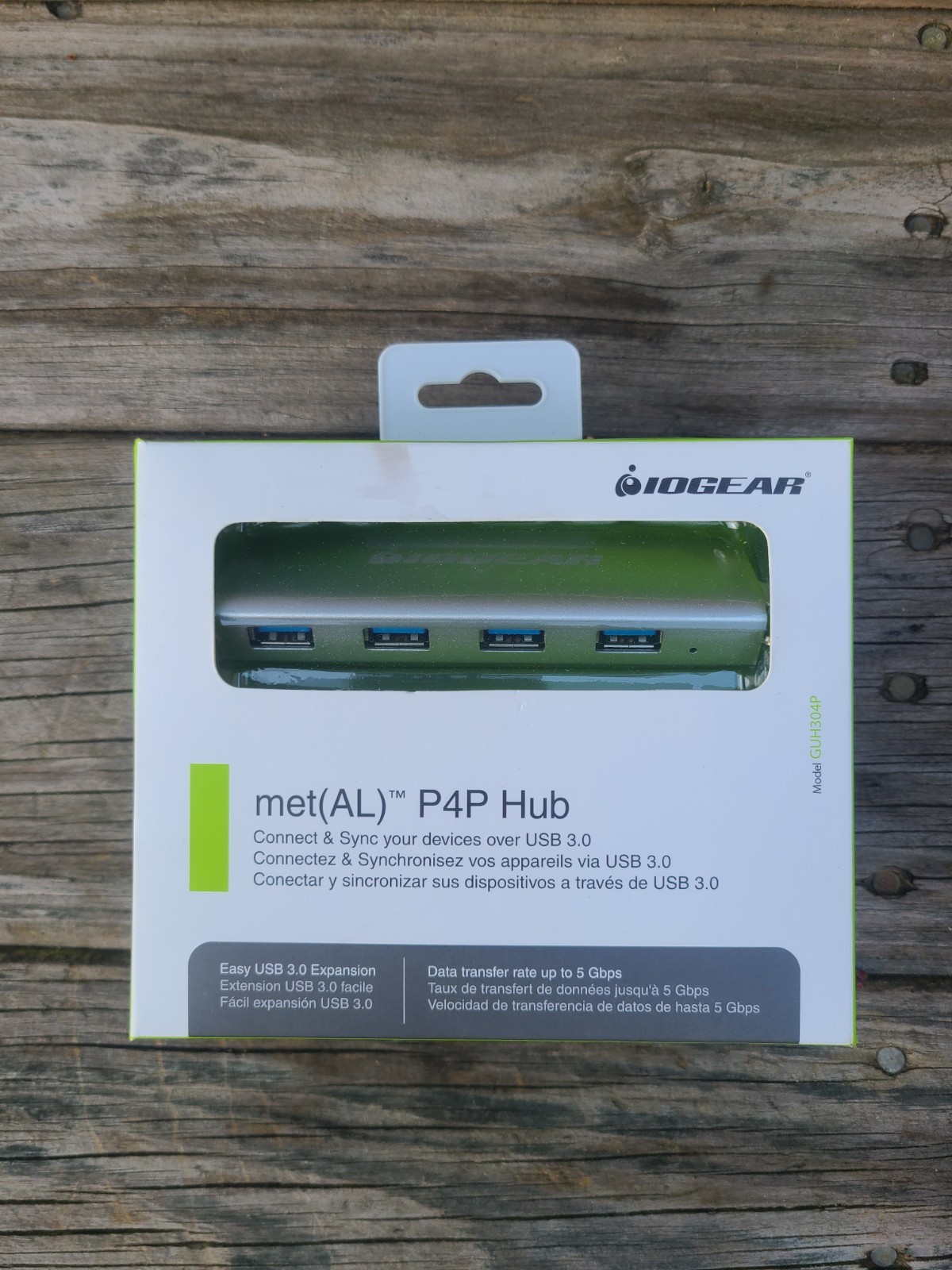 IOGEAR met(AL) P4P Hub, 4-Port USB 3.0 Powered Hub with Aluminum Chassis