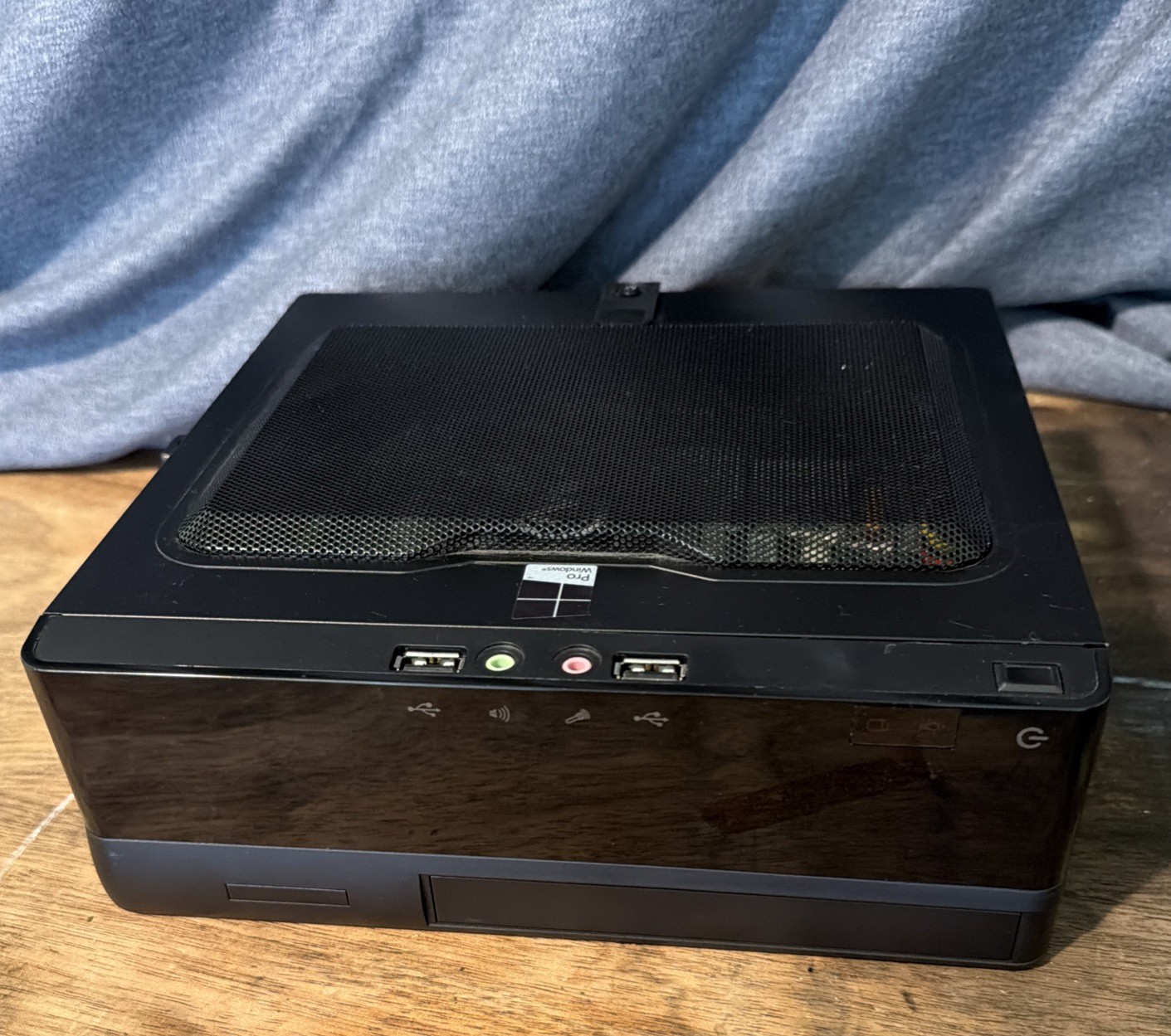 Unbranded Computer with Motherboard, Intel Core I5-490S CPU @ 3.0 GHz