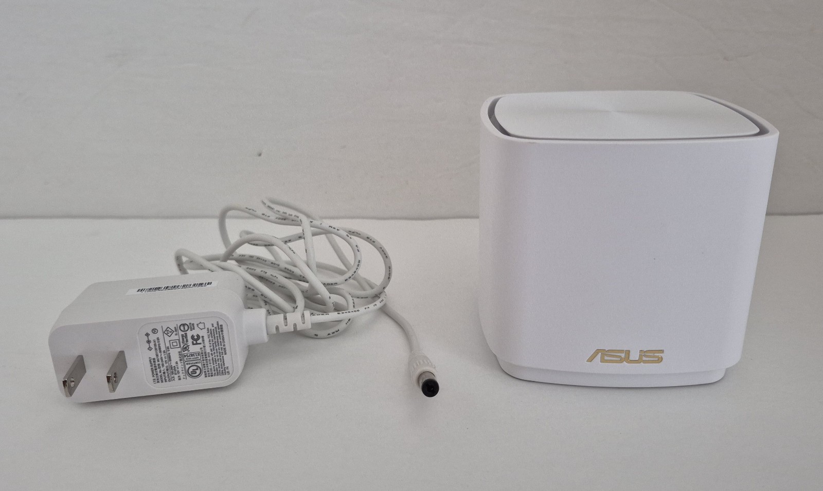 ASUS ZenWiFi XD5 AX3000 Wi-Fi 6 Mesh Router / Node (1pk White) - Tested & Reset