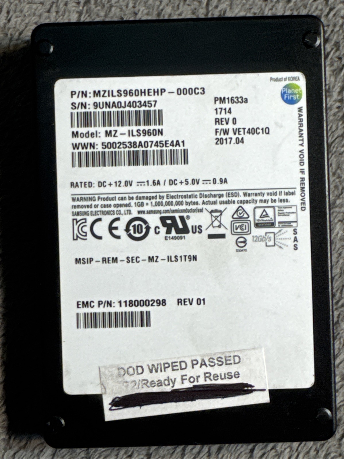MZ-ILS960N Samsung PM1633a Series 960GB SAS 12GB/s 2.5" Solid State Drive