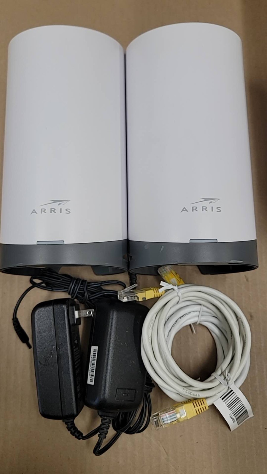 ARRIS Surfboard mAX Tri-Band WC4T/WC4S  AC3800 WiFi Router (2-pack) with ac/cat5
