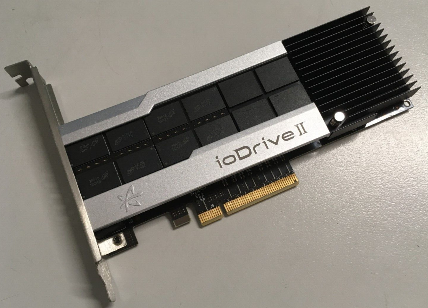 Dell 69RV8 Fusion ioDrive II 785GB MLC PCI-e Flash SSD Accelerator Card FY3TT