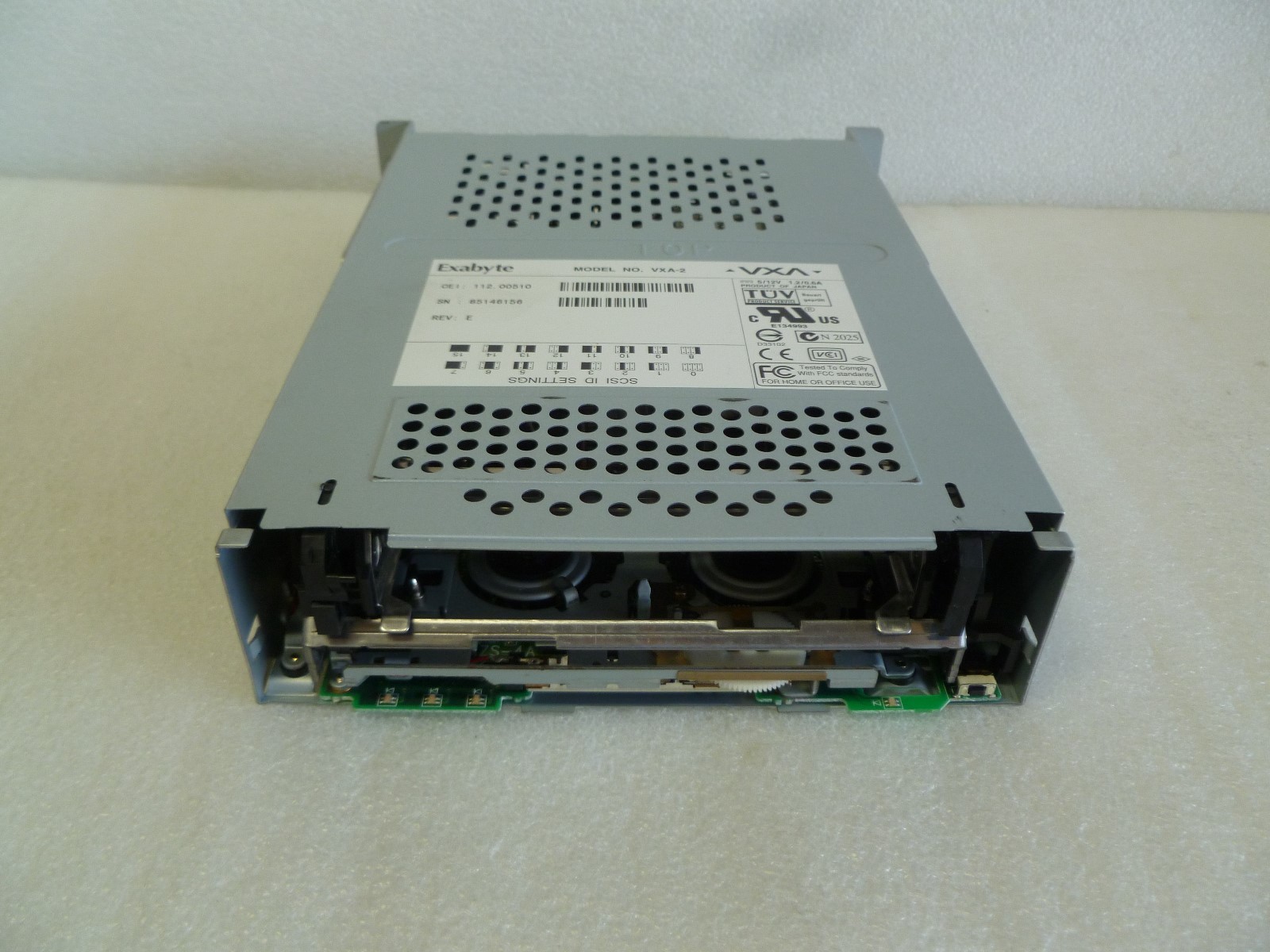 Exabyte VXA-2 Packet Loader 68PIN SCSI TAPE DRIVE