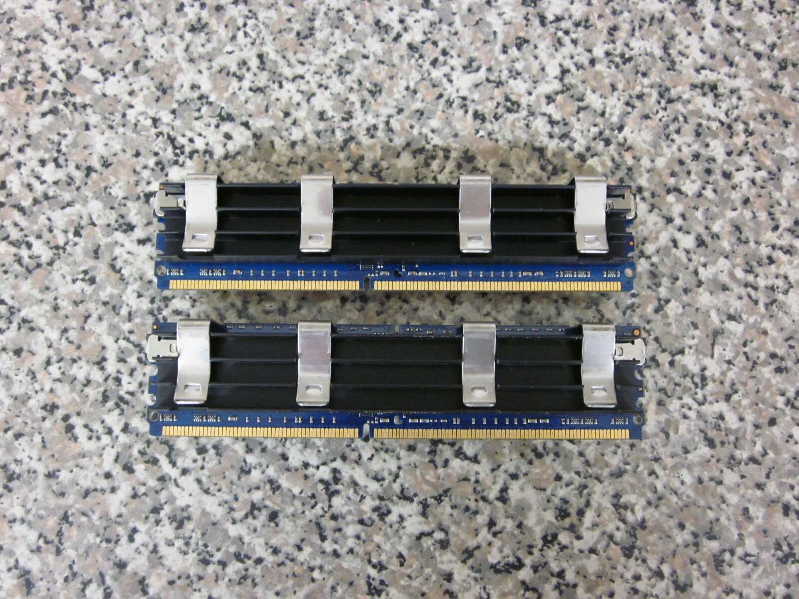 2GB (2x1GB) Nanya Mac Pro NT1GT72U89D6BD-AC PC2-6400F DDR2 800MHz Ram Memory Lot