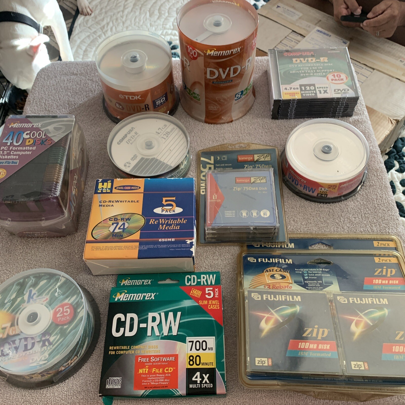 Lot Of Over 150 Blank DVD-R Discs Media 4.7GB 120Min & Others