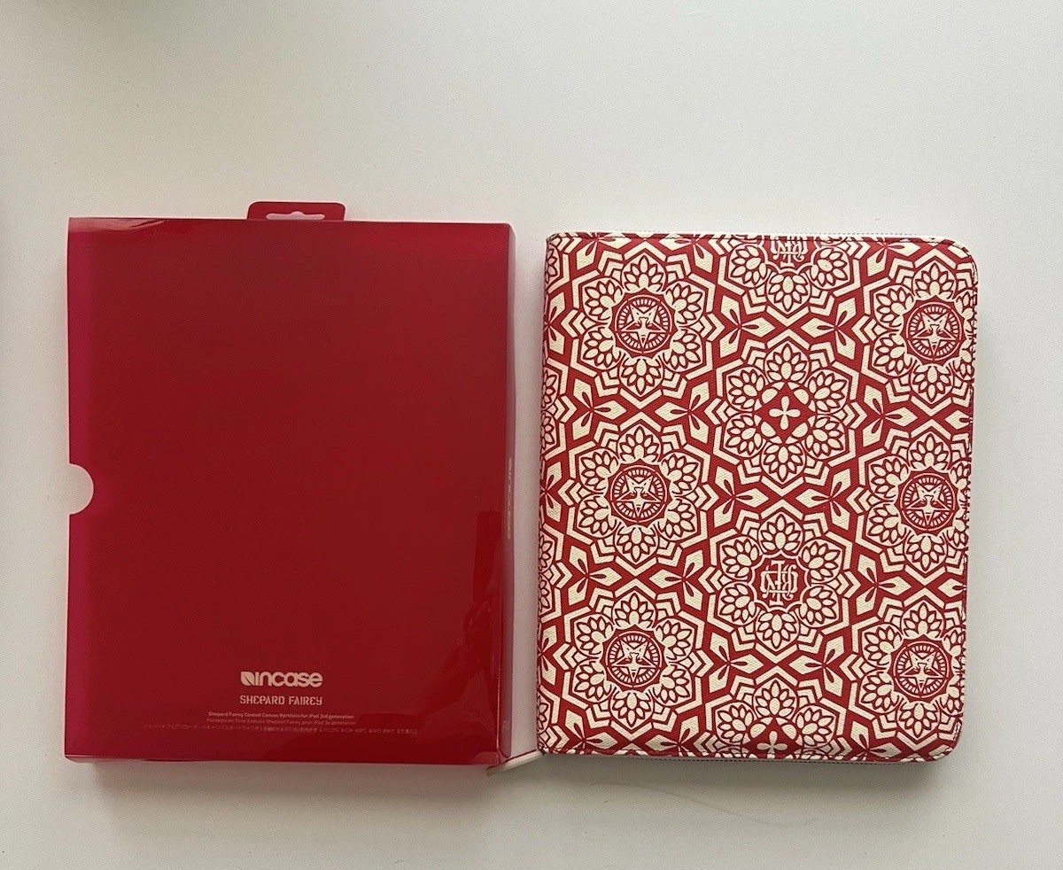 Shepard Fairey x Incase Coated Canvas Portfolio iPad 3rd Gen *RARE* item NEW
