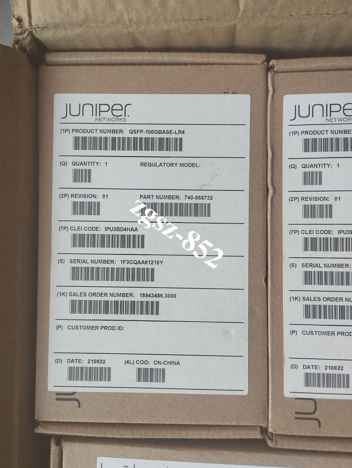 Juniper JNP-QSFP-100G-LR4 740-058732 REV 01 SMF 10km 1310nm 75C IPU3BD4HAA
