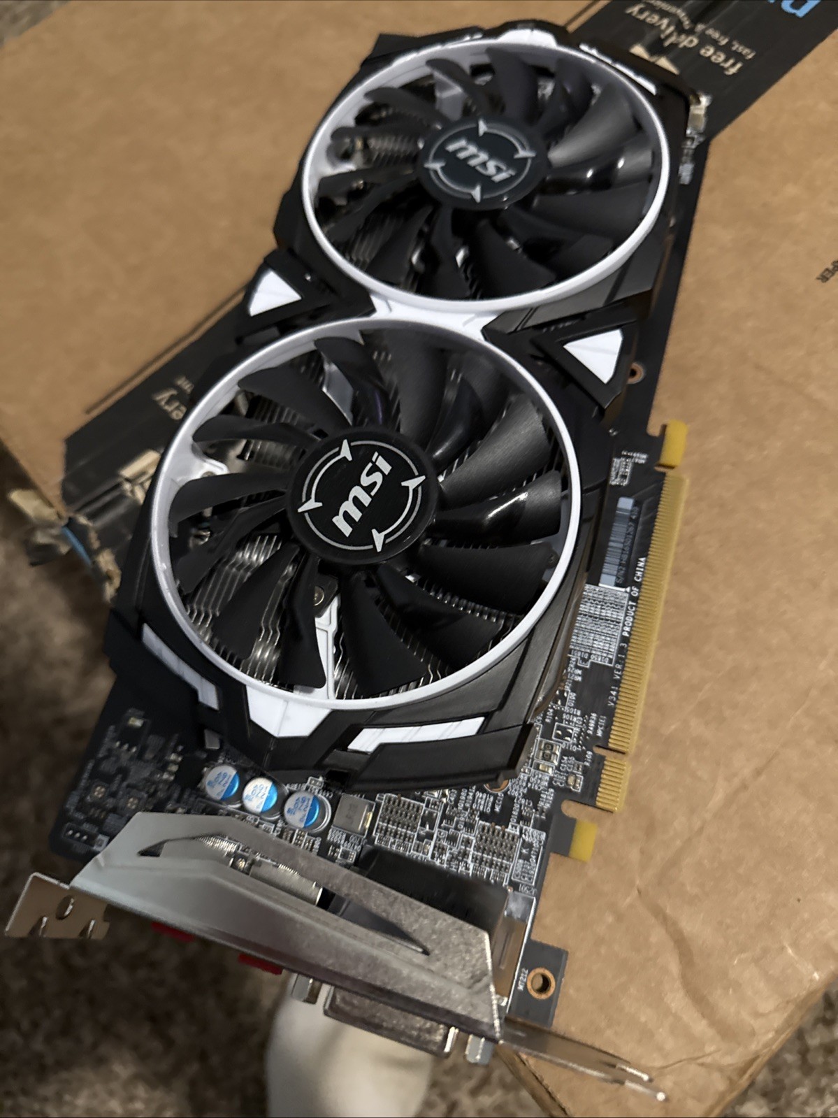 MSI AMD Radeon RX 480 ARMOR OC 4GB GDDR5 Graphics Card GPU