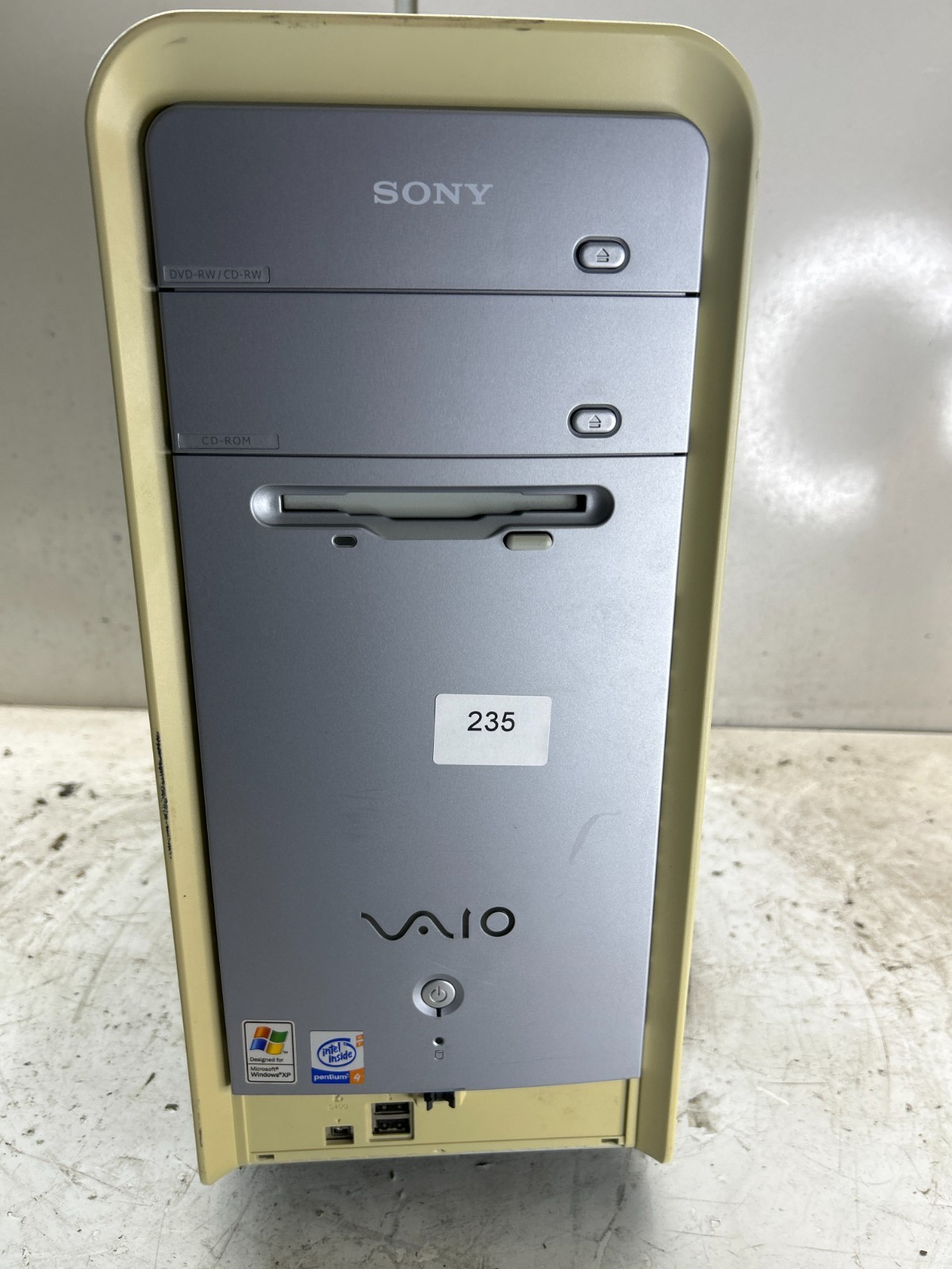 Sony PCV-2220 PCV-RS320 Intel Pentium 4 2.60GHz 2GB NO HDD
