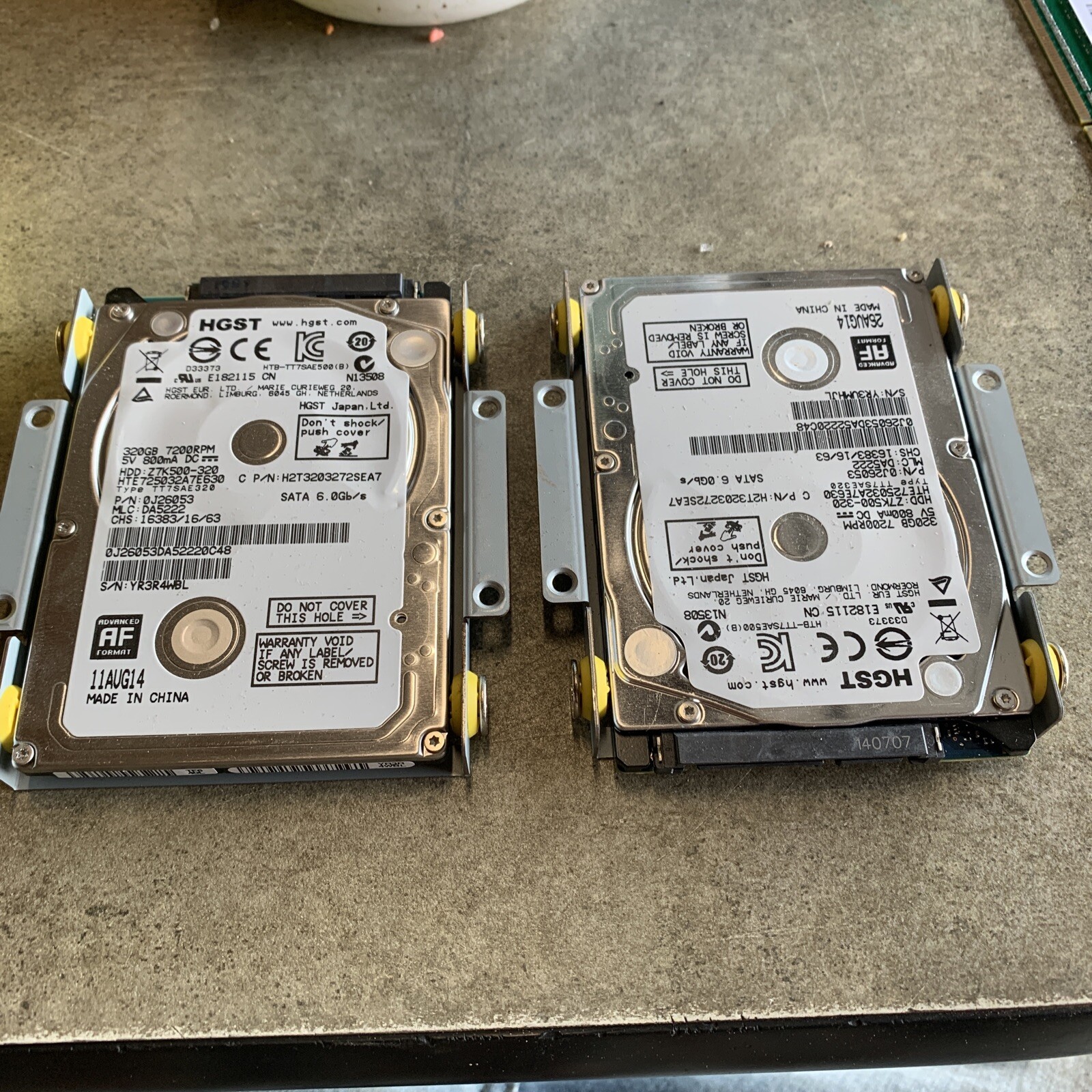 HTE725032A7E630 P/N: 0J26053 MLC: DA5222 Thailand HGST 320GB 6g Sata