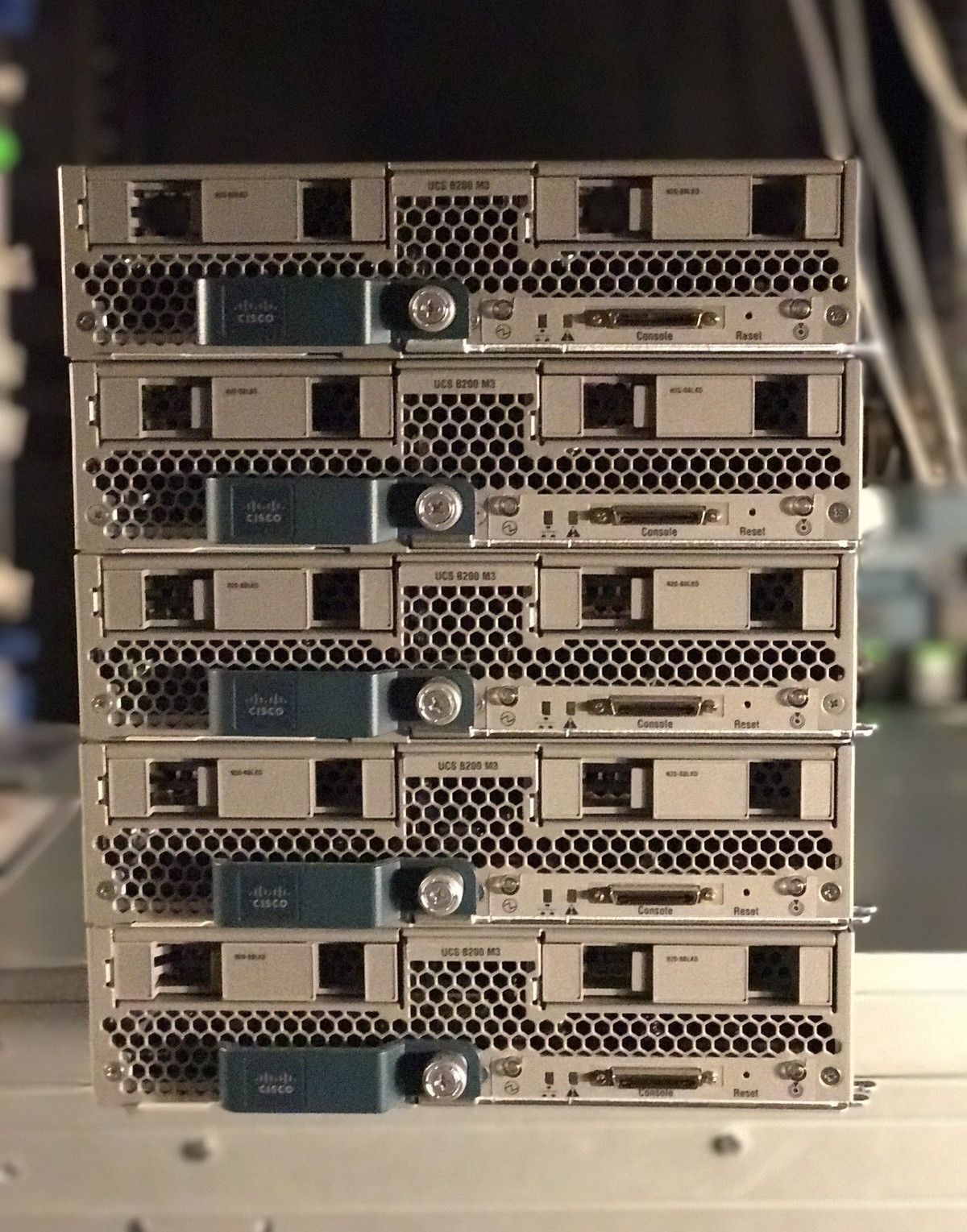 Lot of 8x Cisco B200 M3 16x E5-2670V2 2048GB Ram Blade Servers VIC1240 14900R