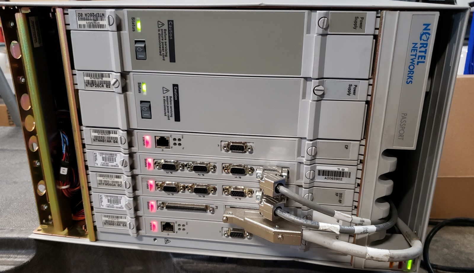 Nortel Passport NTEP66 Multi Service Switch w/ 2x 438W PSU+2x DS1/E1 Panel + FP