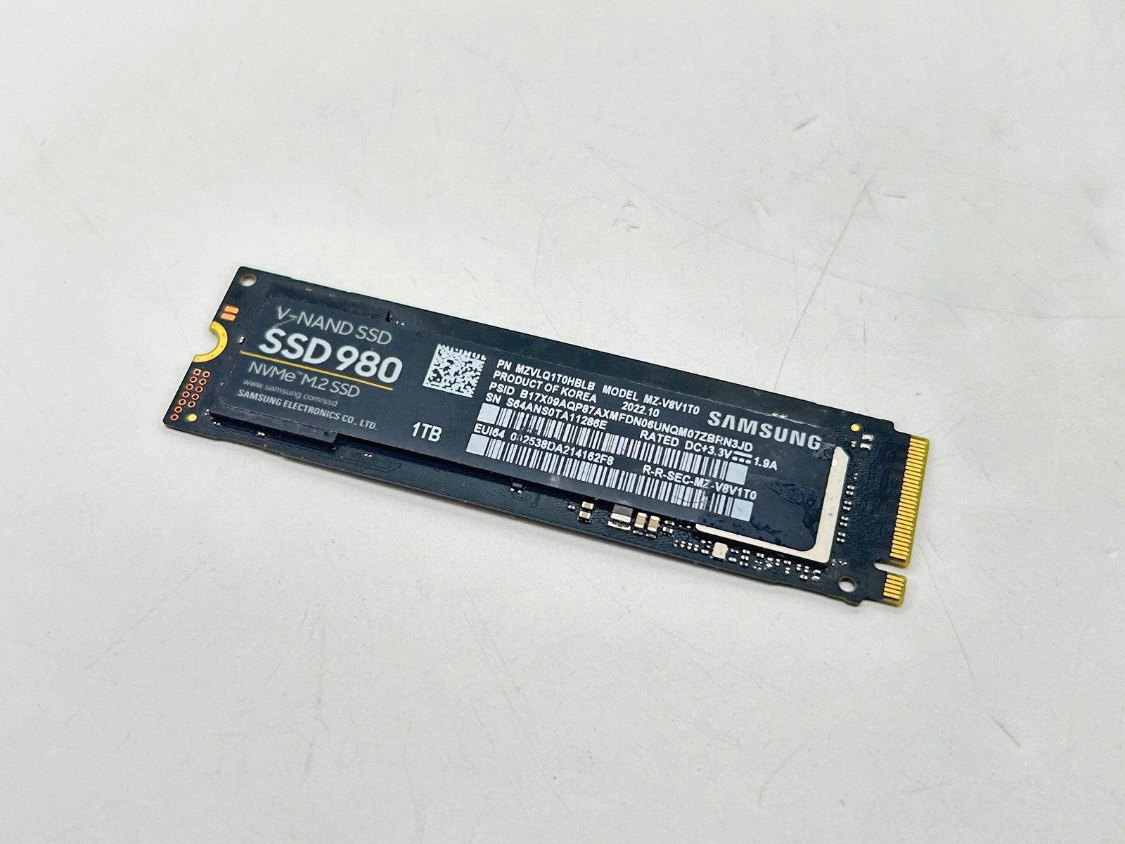 Samsung 980 (MZ-V8V1T0) 1000GB (1TB) NVMe M.2 SSD - 76% Health