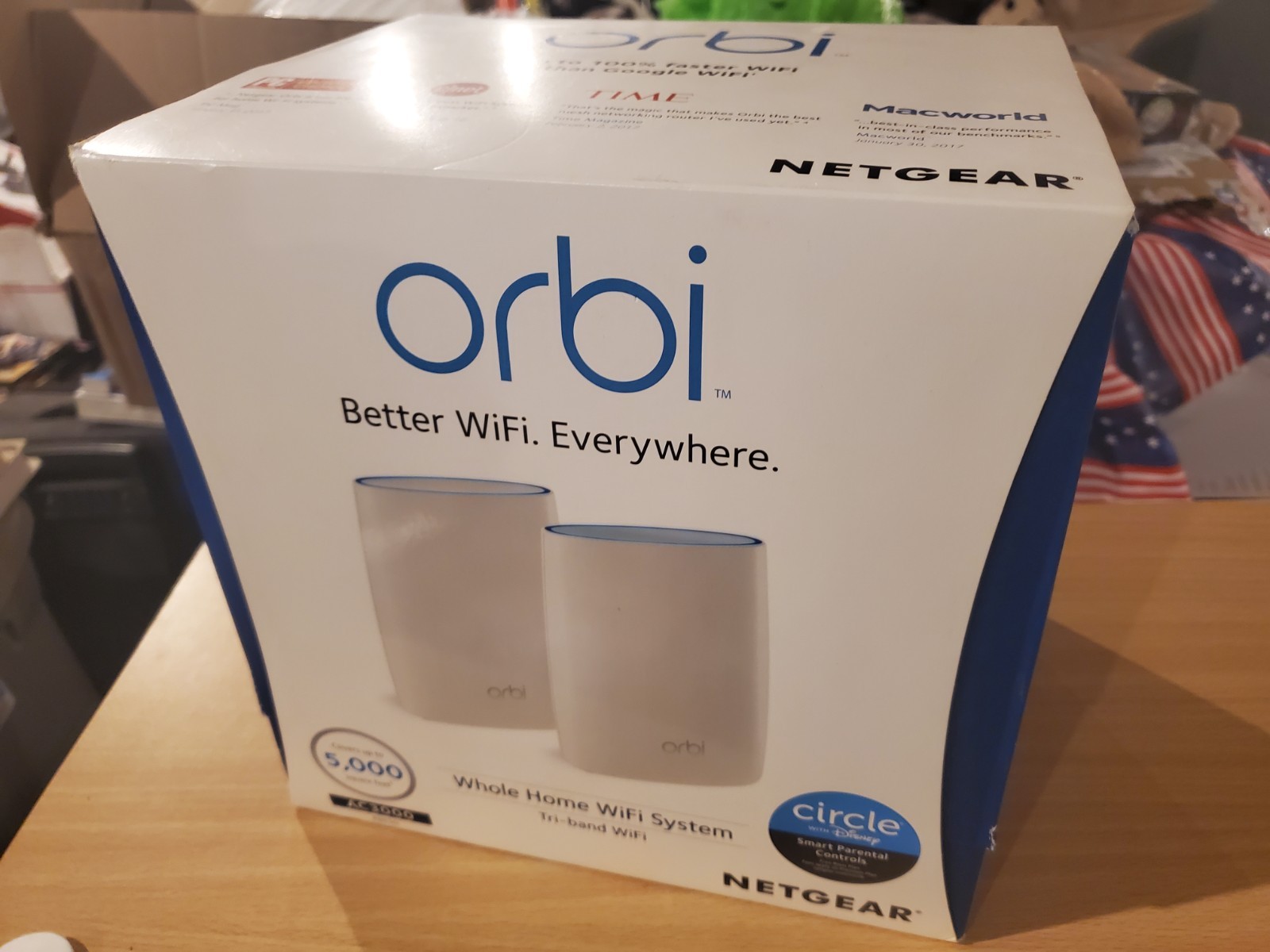NIB NETGEAR Orbi RBK20W-100NAS AC2200 Tri-band Wi-Fi Mesh System