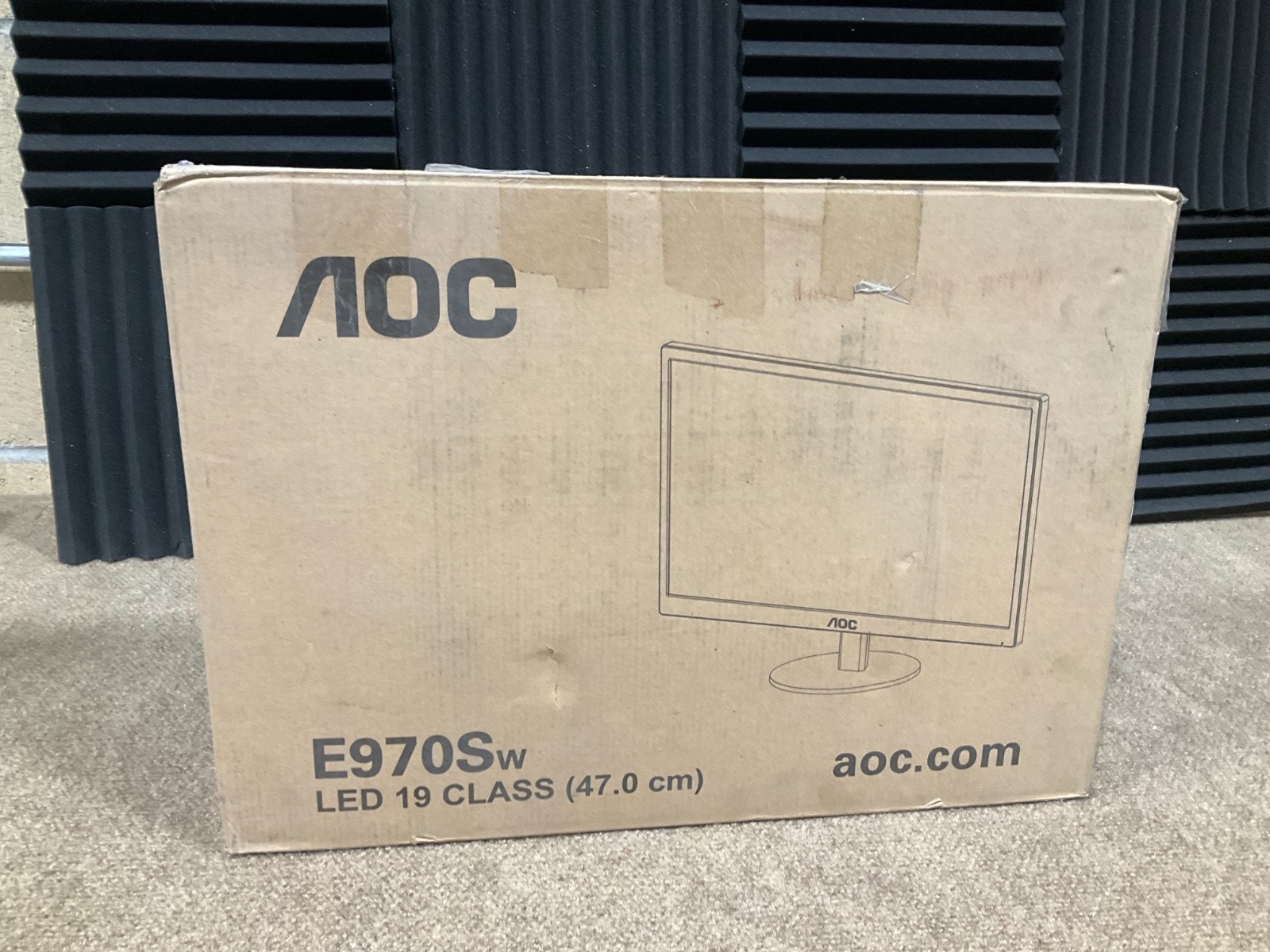 AOC 18.5" LED LCD Monitor WXGA E970SWN ✨❤️✨✨❤️✨ READ