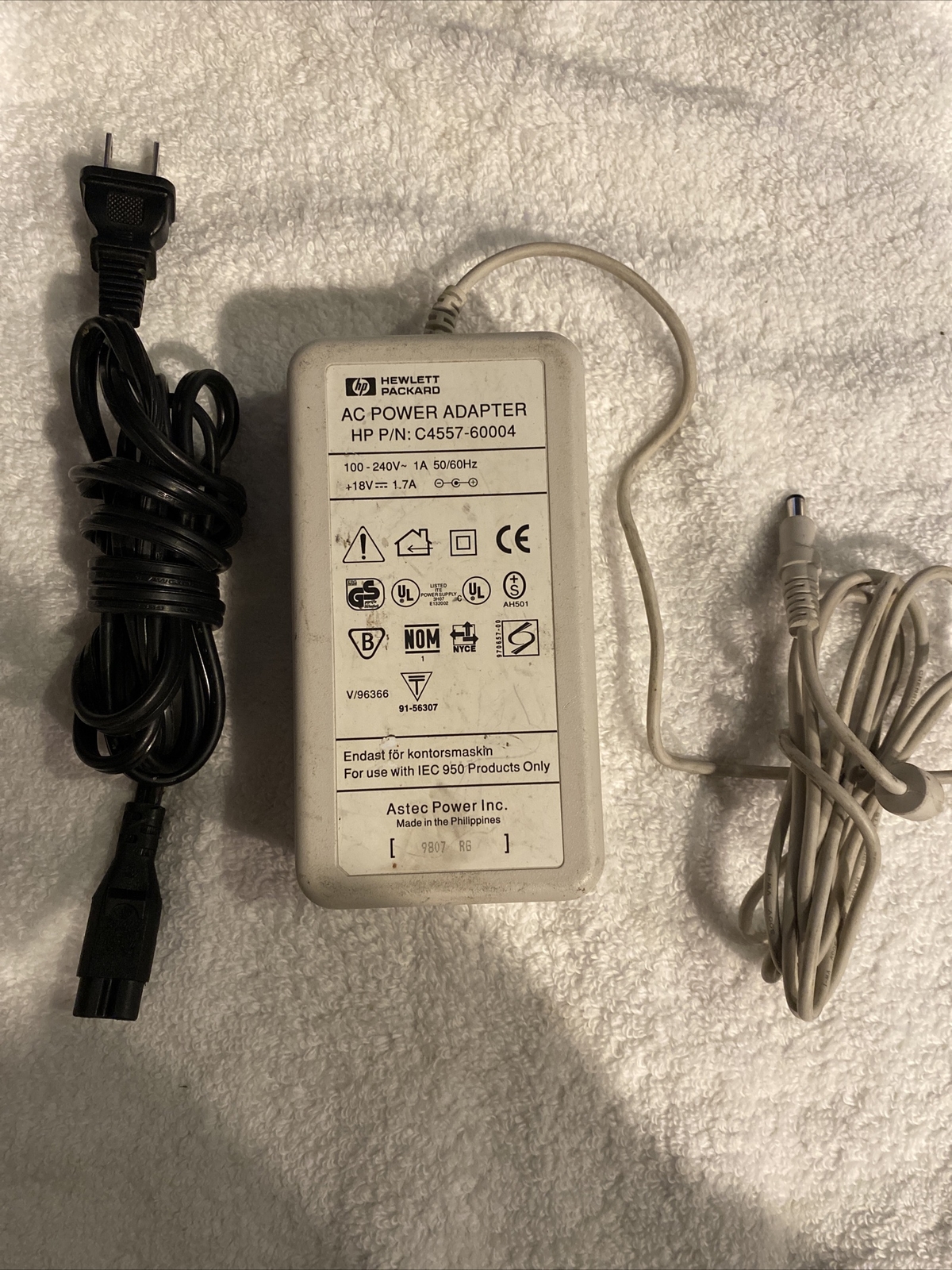 HEWLETT PACKARD AC POWER ADAPTER HP PART #C4557-60004 