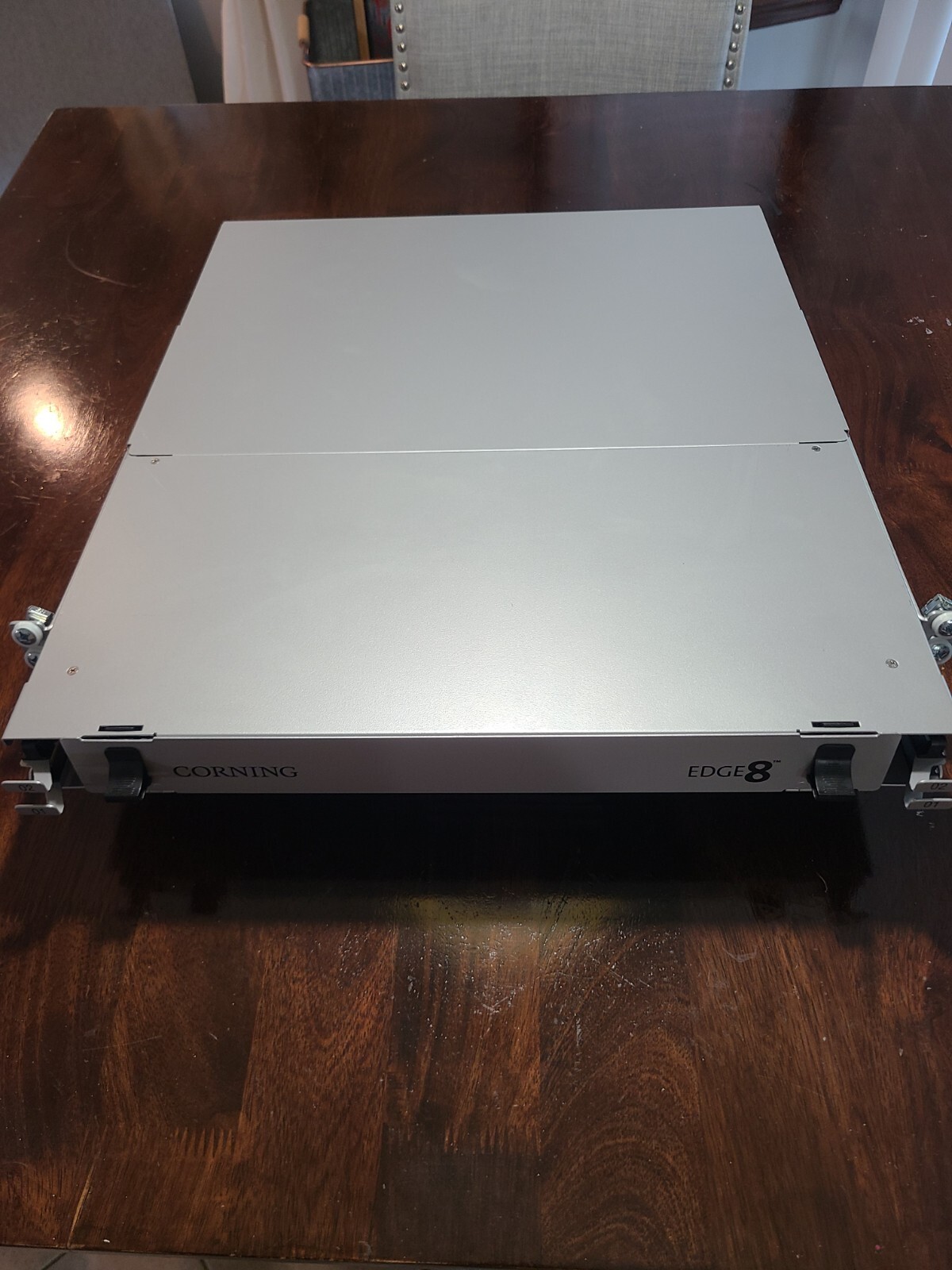 Corning EDGE8-01U EDGE8 Solutions Housing