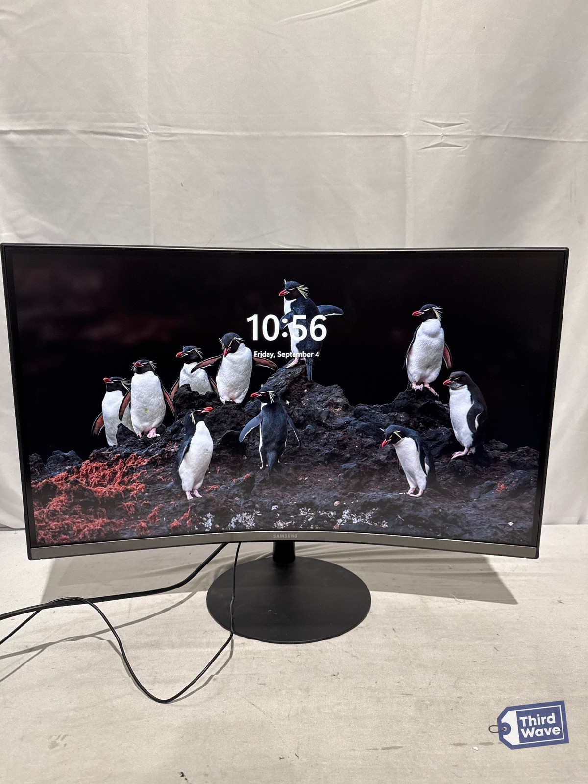 Samsung S39C 27in Curved Monitor FHD 1080p 75Hz 1000R VA Speakers Black (1)