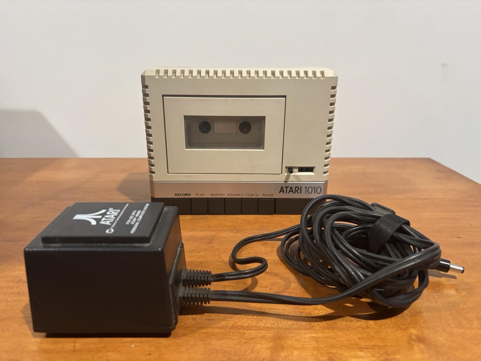 Atari 1010 Cassette Recorder/Player w/ Power Adapter For Parts/Repair Turns On