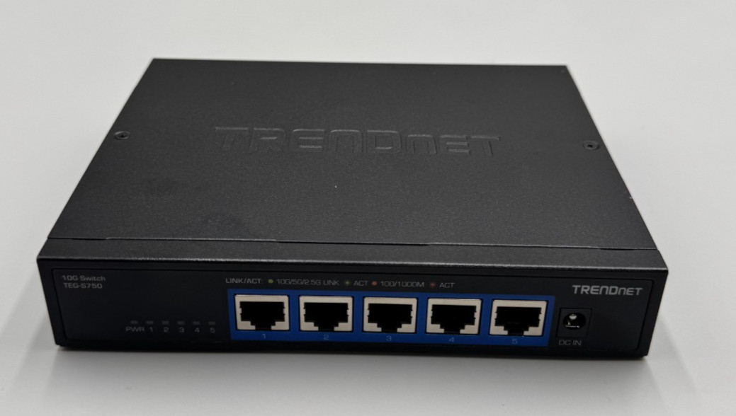 TRENDnet TEG-S750 5-Port 10G Switch Good condition/READ
