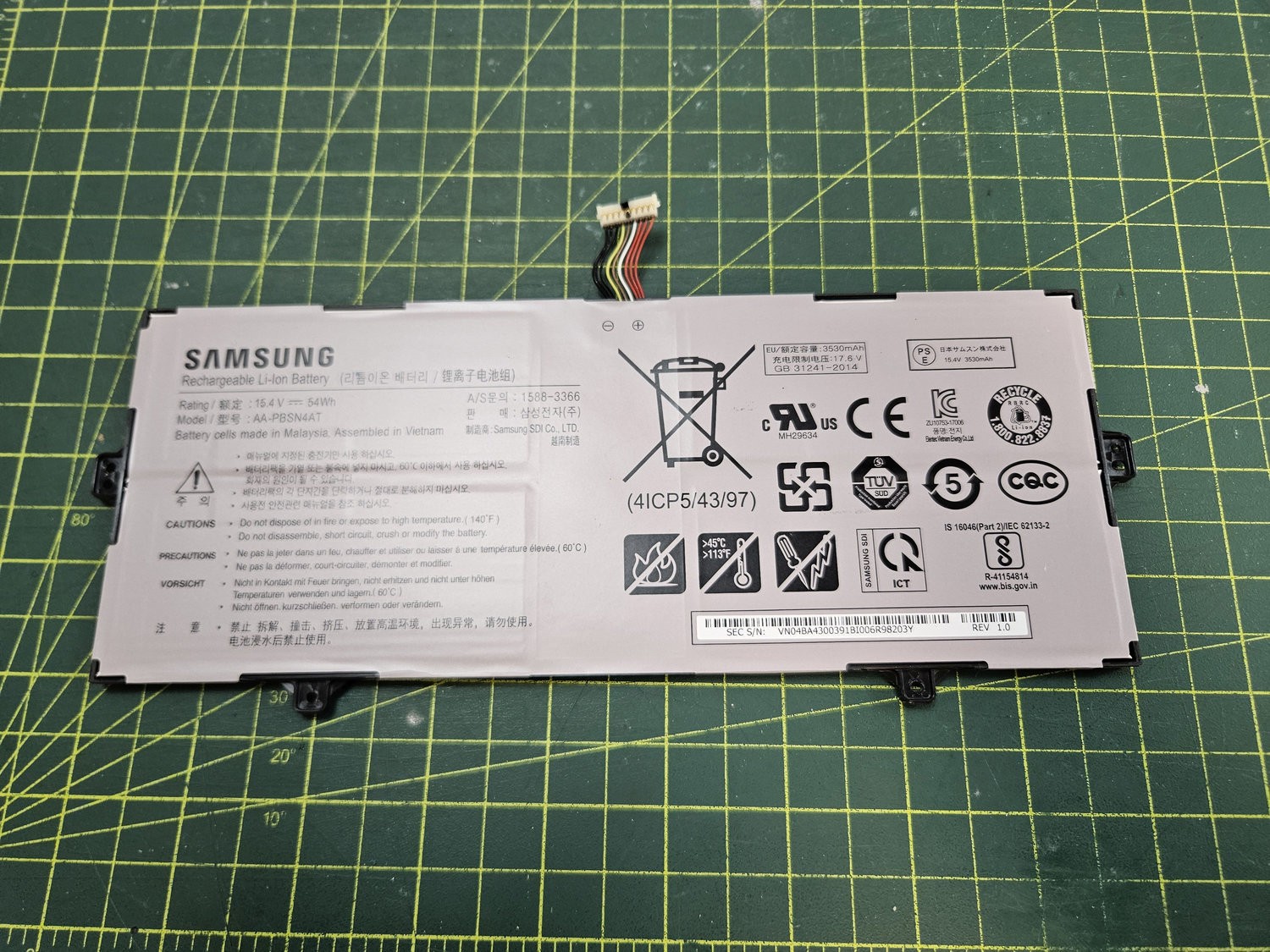 Genuine Samsung Galaxy Book NP750TDA Battery 15.4V 54Wh AA-PBSN4AT 90-100%