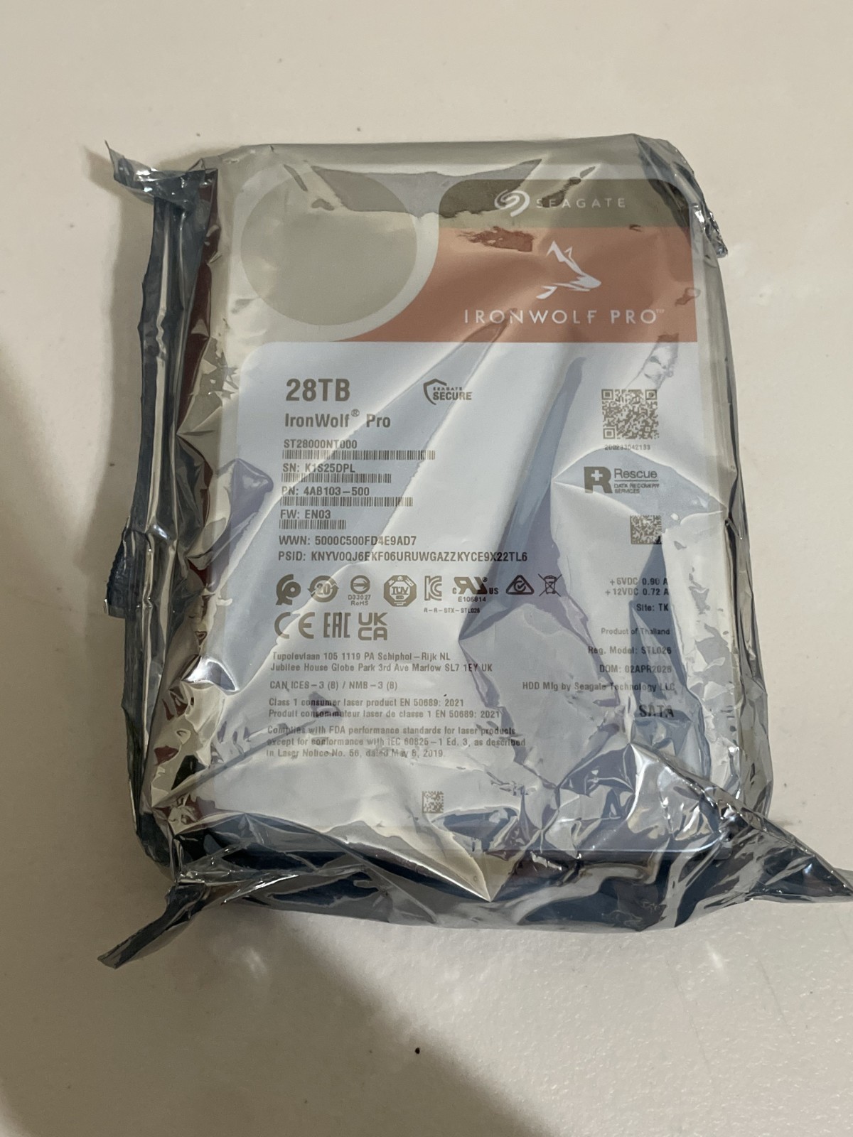NEW Seagate 28TB IronWolf Pro 7200 rpm SATA 3.5 Internal NAS HDD CMR ST2800NT000