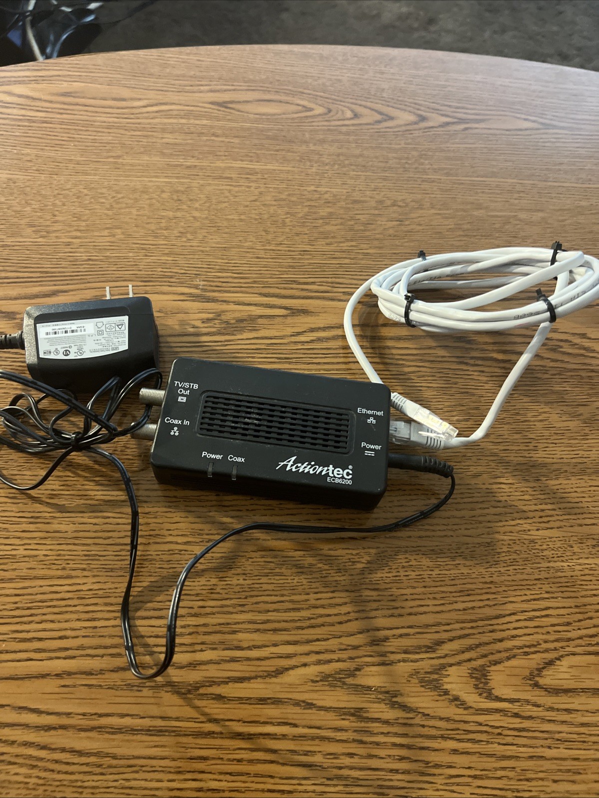 ActionTec Model ECB6200 (MoCa 2.0) Ethernet and Coax Adapter - WITH Power Supply