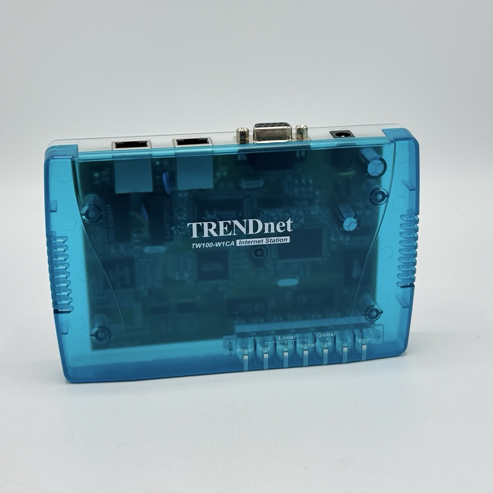 Vintage TRENnet Wired Internet Station Tw100-w1ca - Clear Blue
